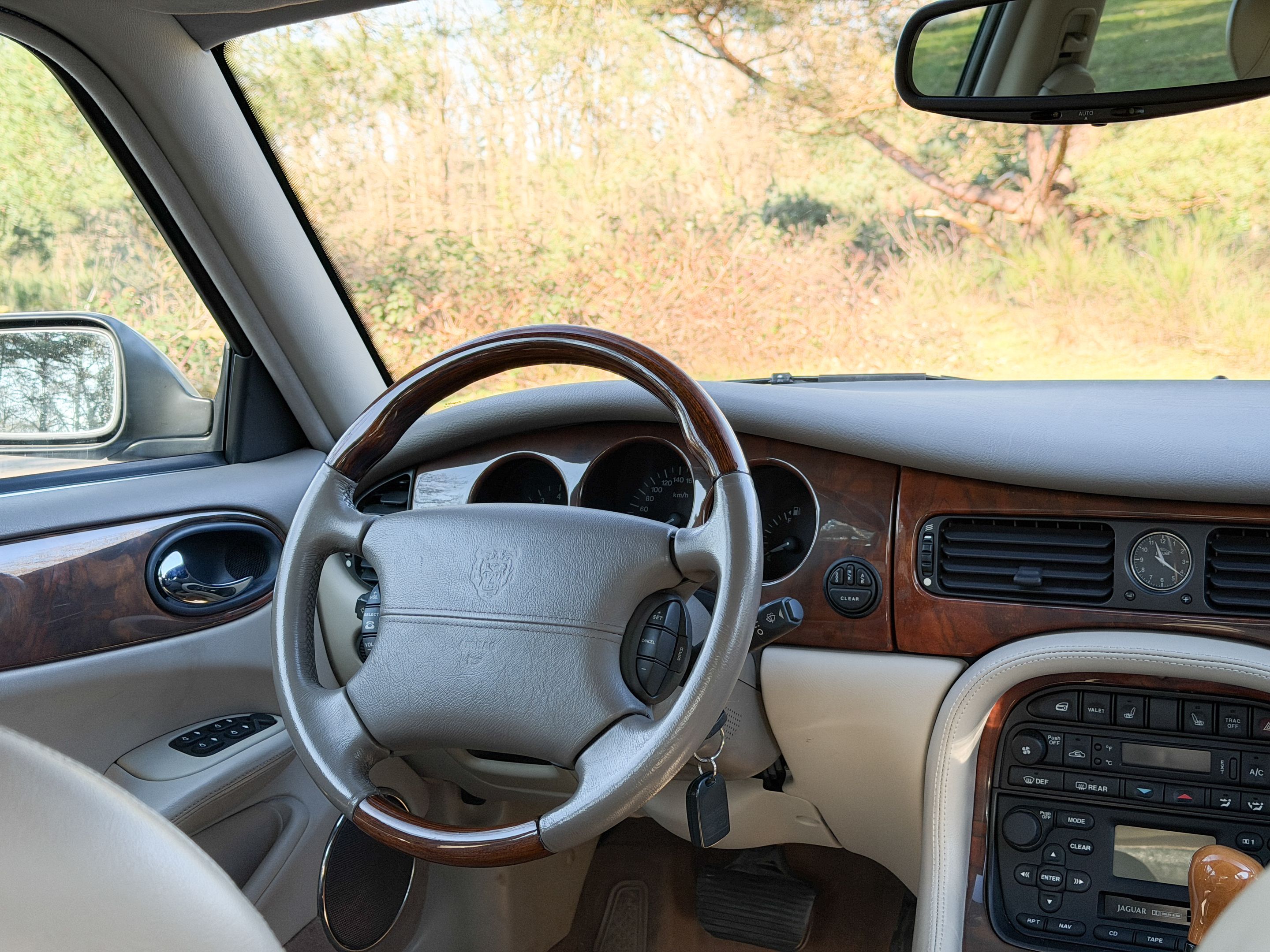 Jaguar XJ X308 XJ8 2001 | Platinum Silver | VAT INCLUDED, foto 10