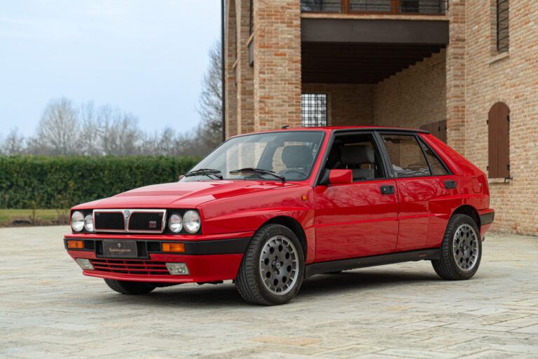 1989 LANCIA DELTA HF INTEGRALE 16V, foto 1