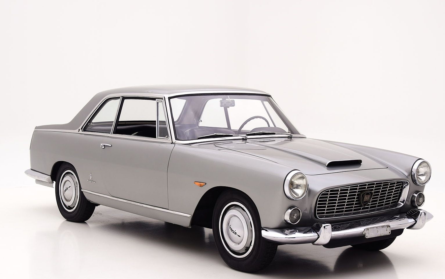 2X Lancias Flaminia 2.5 Coupe Pininfarina for Restoration, foto 1