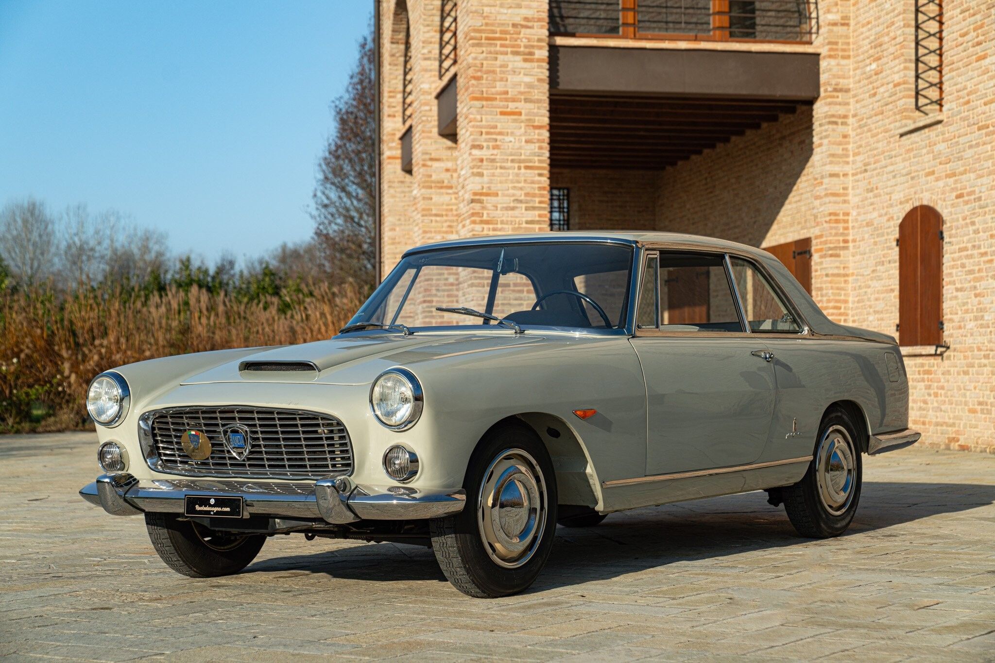 1961 Lancia Flaminia Coupé Pininfarina, foto 2