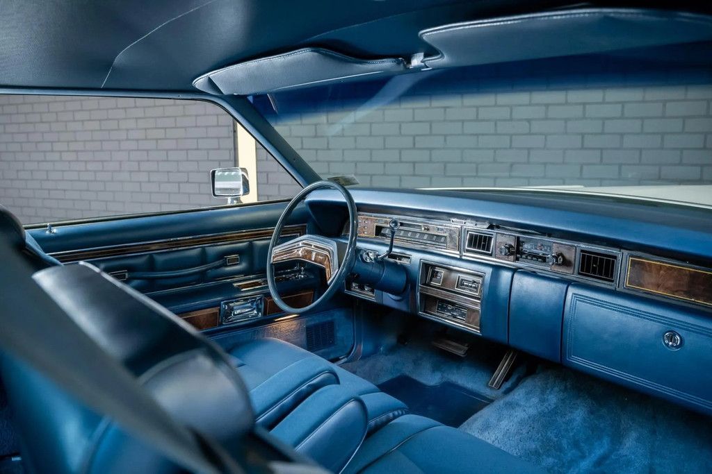 1977 Lincoln Continental Coupe (1 owner, original paint), foto 5