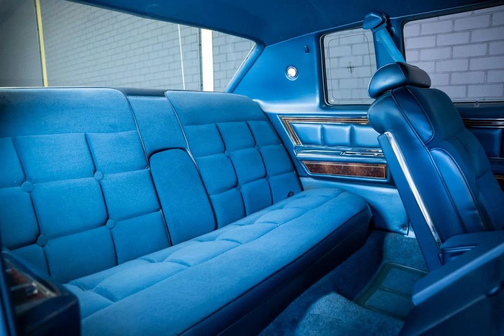 1977 Lincoln Continental Coupe (1 owner, original paint), foto 12
