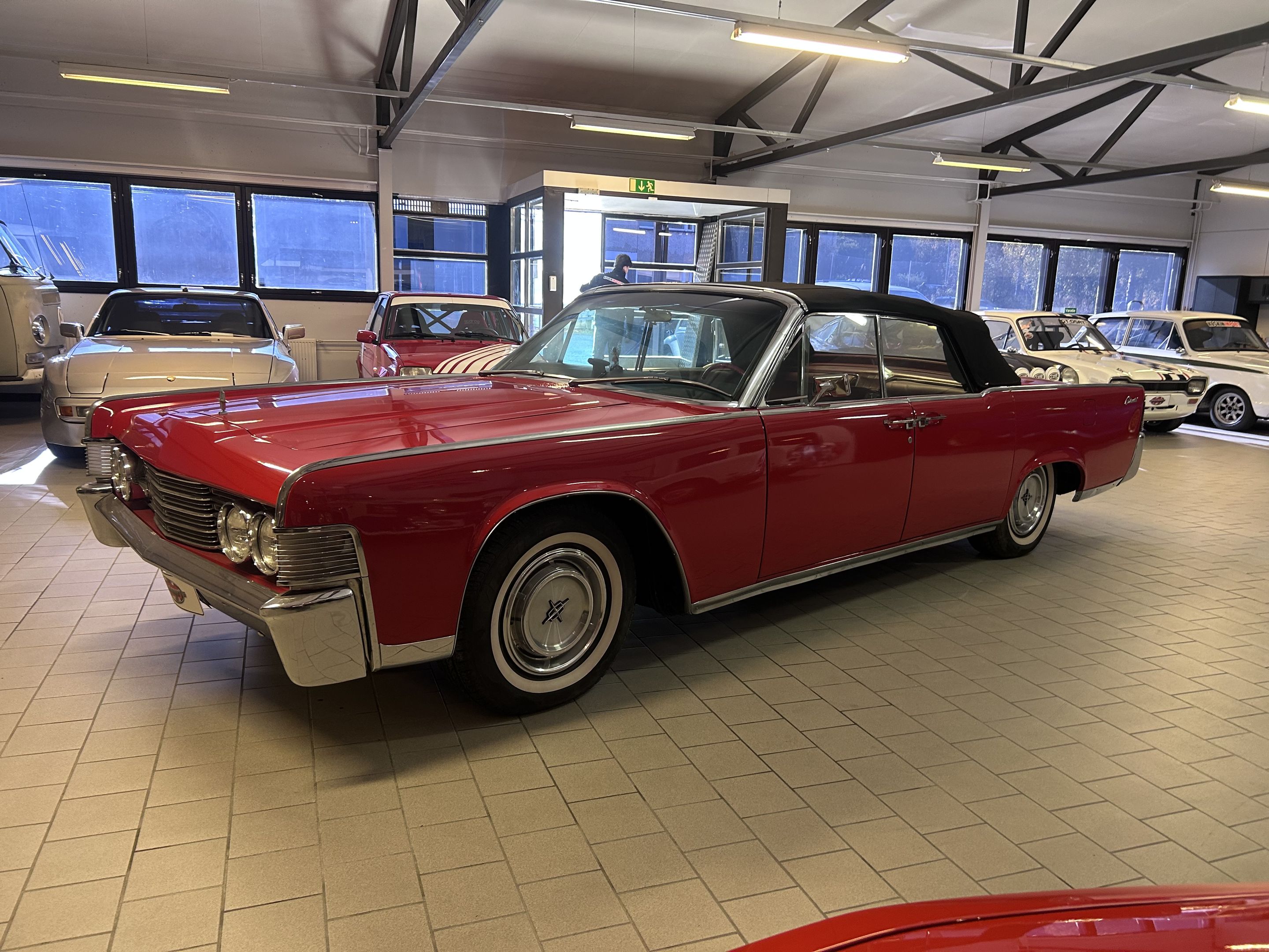 Lincoln Continental 4-Door Convertible, foto 5