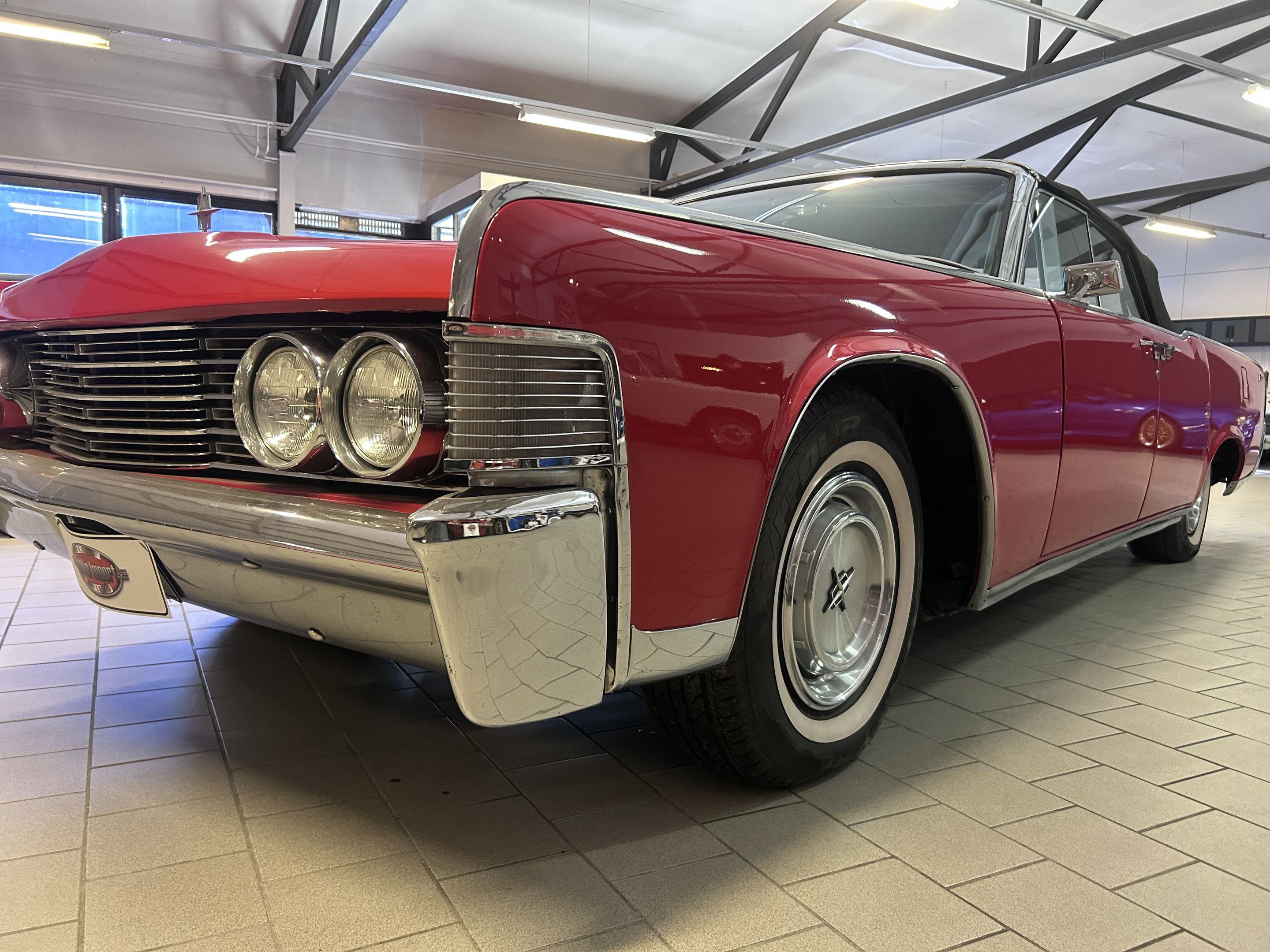 Lincoln Continental 4-Door Convertible, foto 9