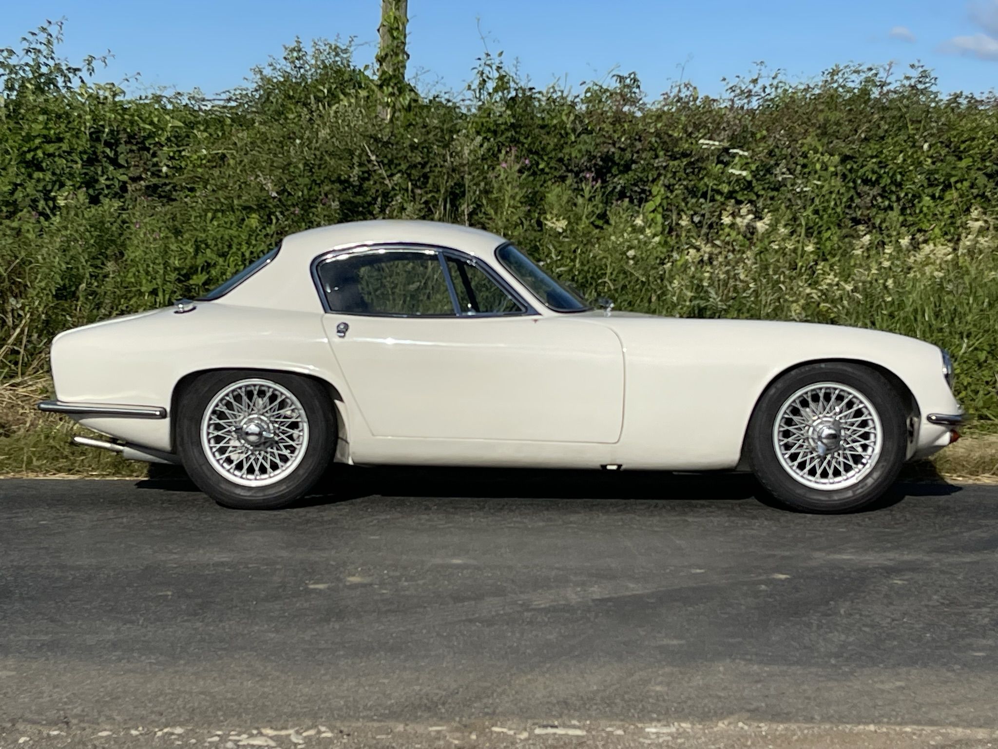 Lotus Elite Series 2, foto 1