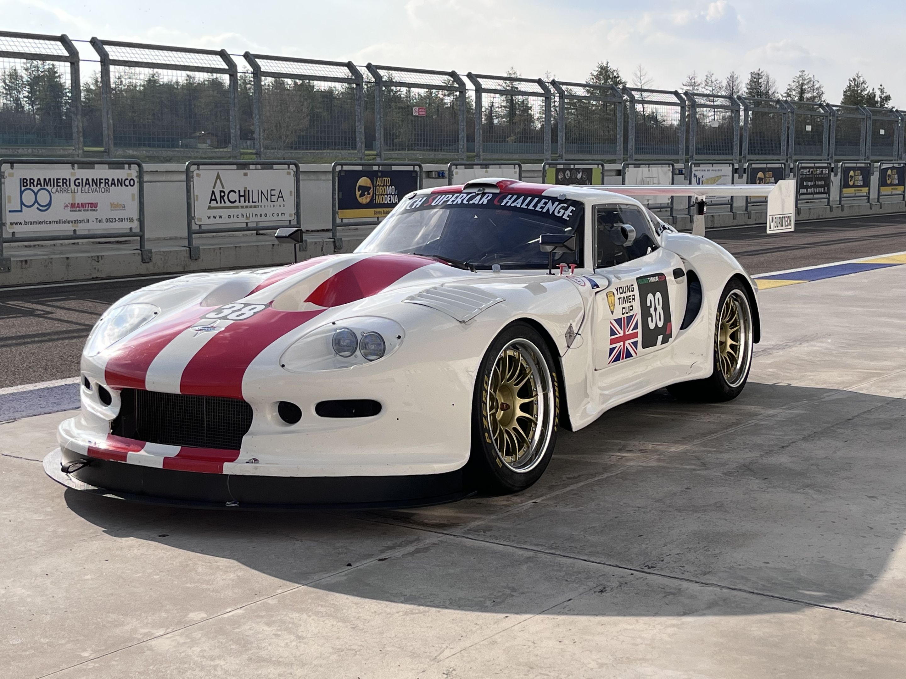 1999 Marcos Mantis, foto 1
