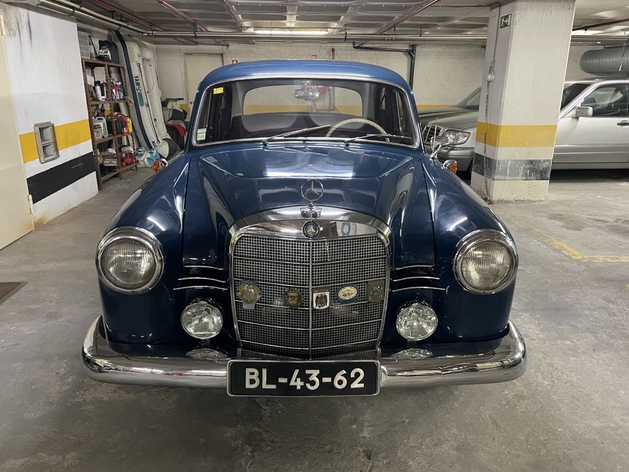 Mercedes-Benz 180 D Ponton, foto 2