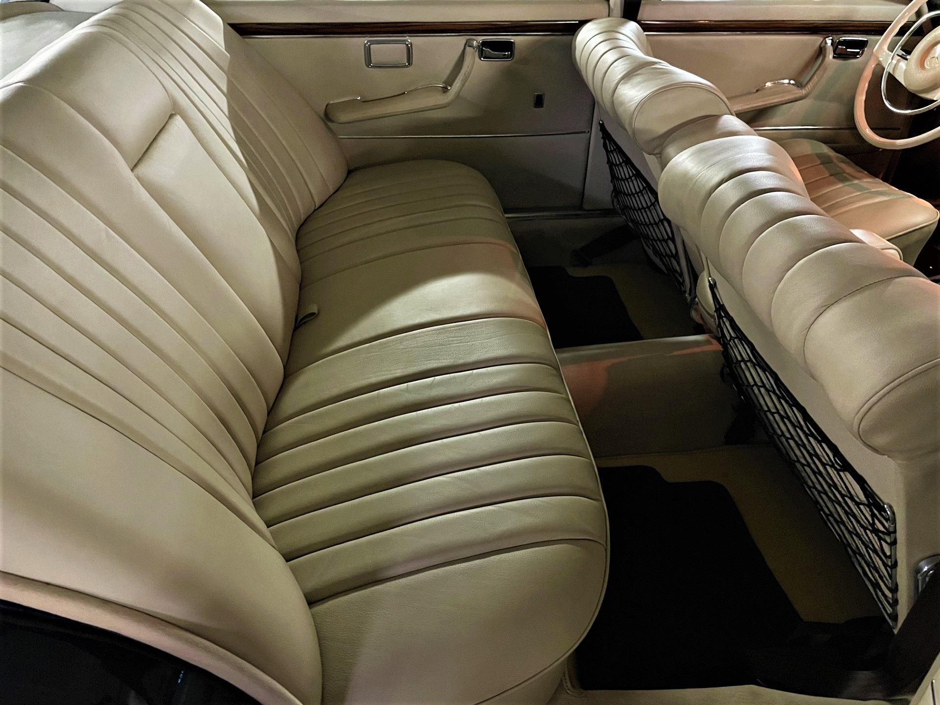 Mercedes-Benz 300 SEL 3.5, foto 8