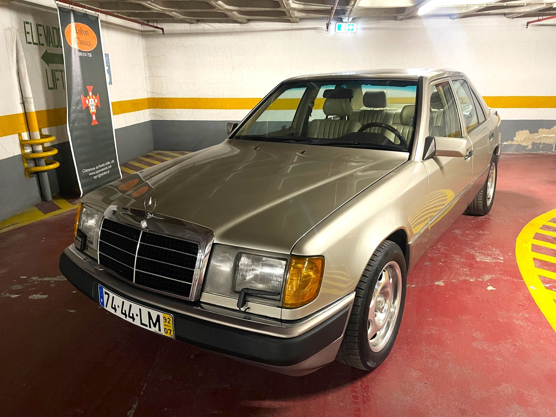 Mercedes-Benz 300 D 2.5 Turbo (W124), foto 1
