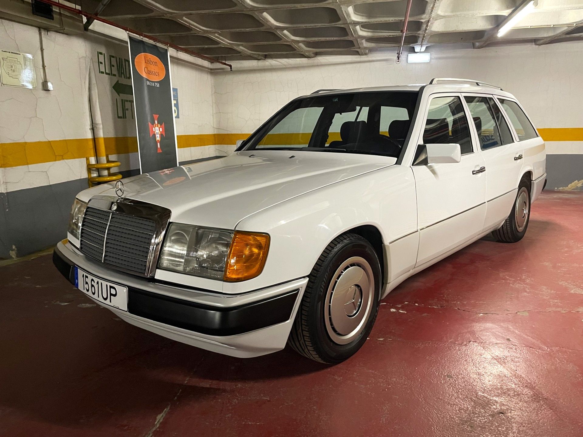 Mercedes-Benz 230 TE (W124), foto 1