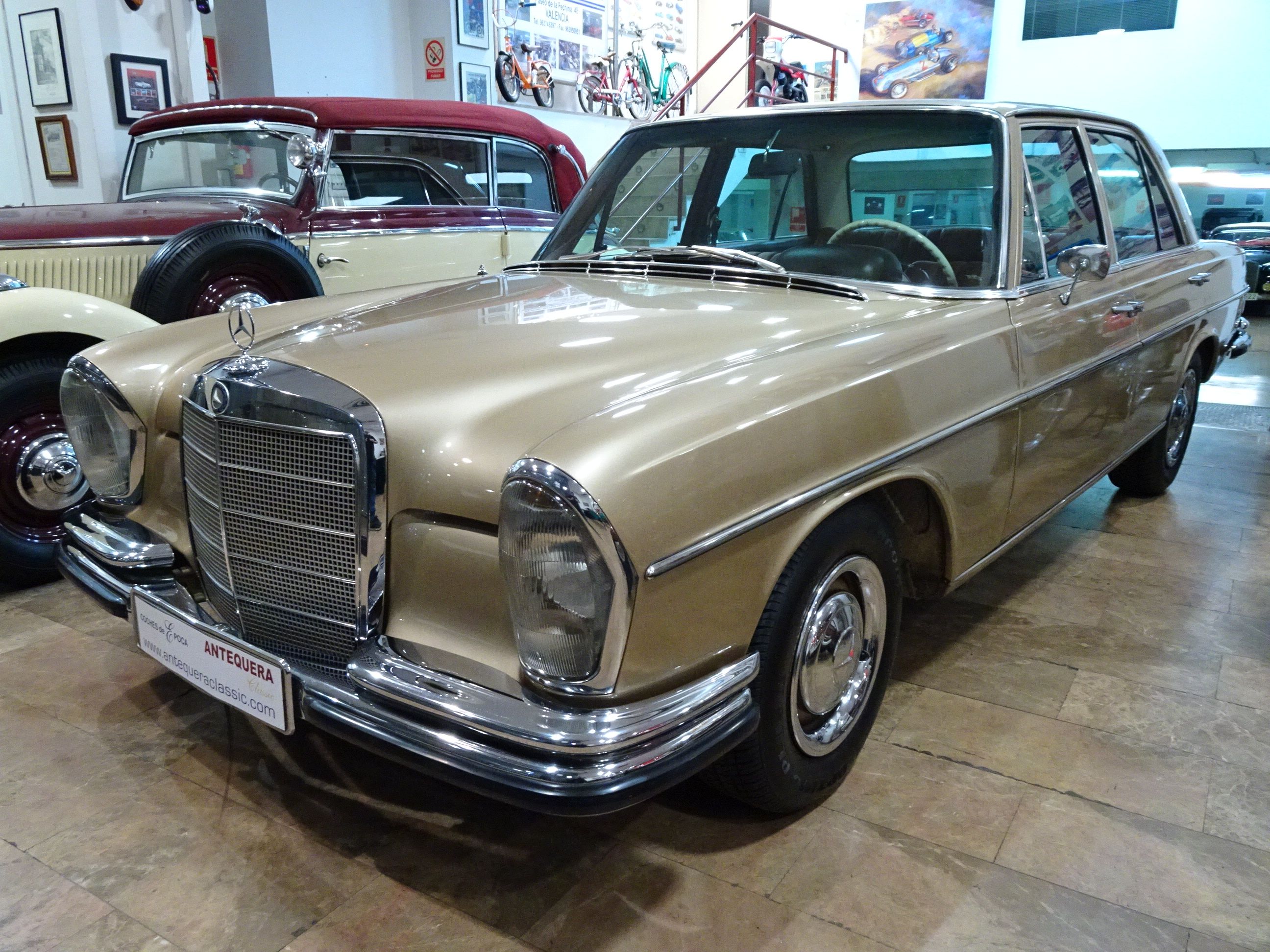 MERCEDES BENZ 250 SE W108 - 1967, foto 11
