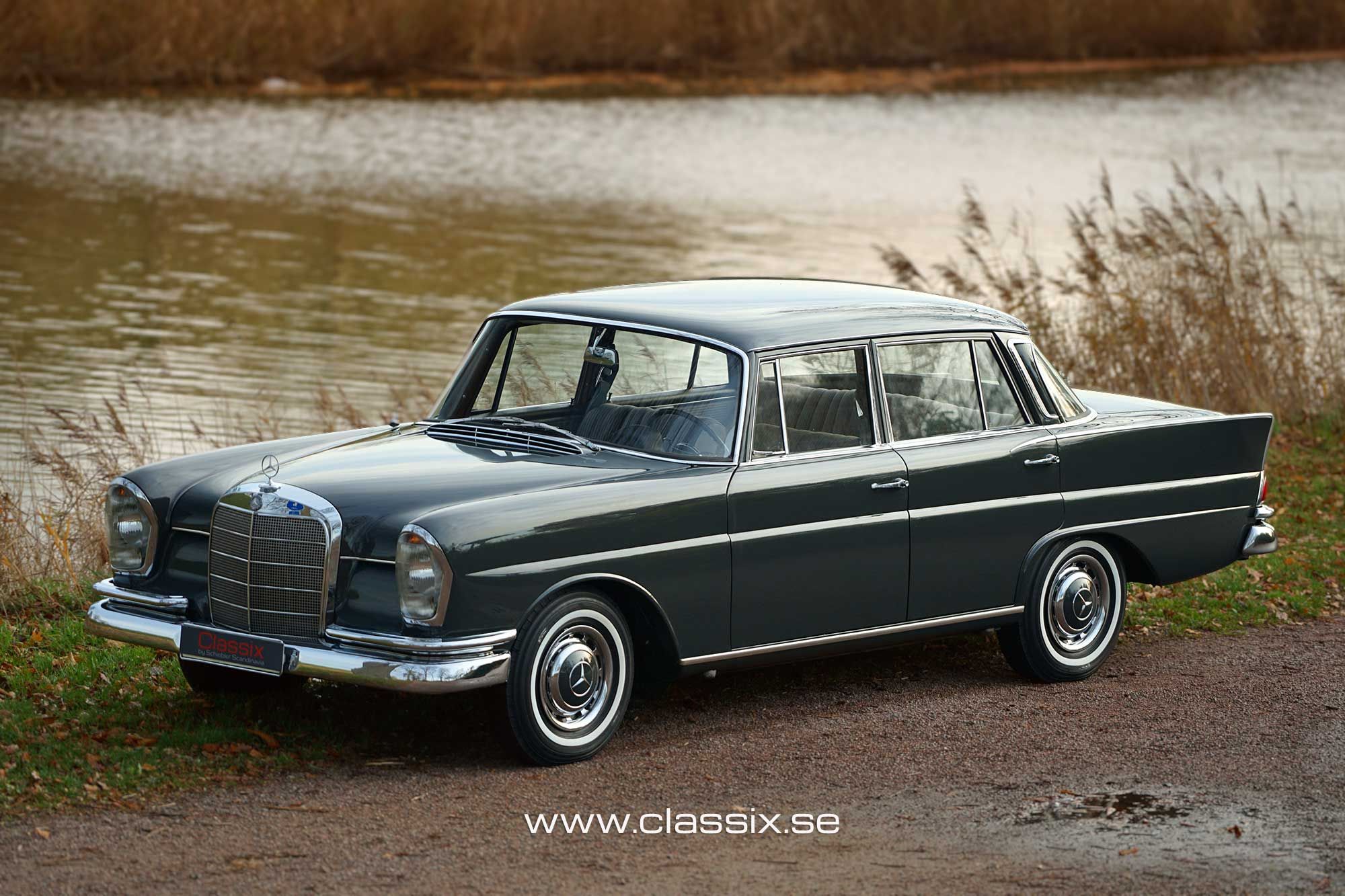 Mercedes 220 SB W111 Extremely original! Servicebook!, foto 6