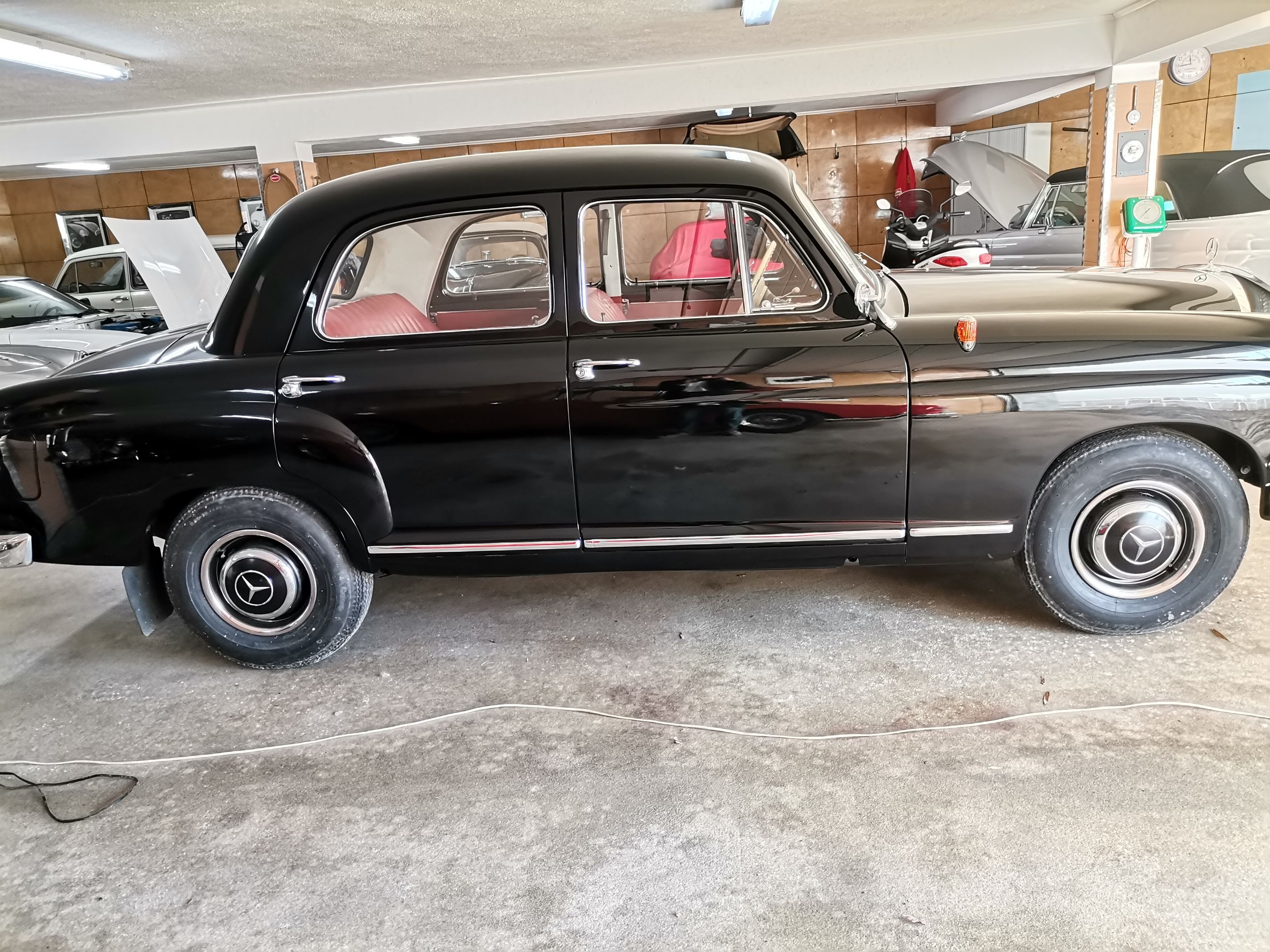 1965 Mercedes Ponton W120 (1953 - 1962) 180c Saloon, foto 5