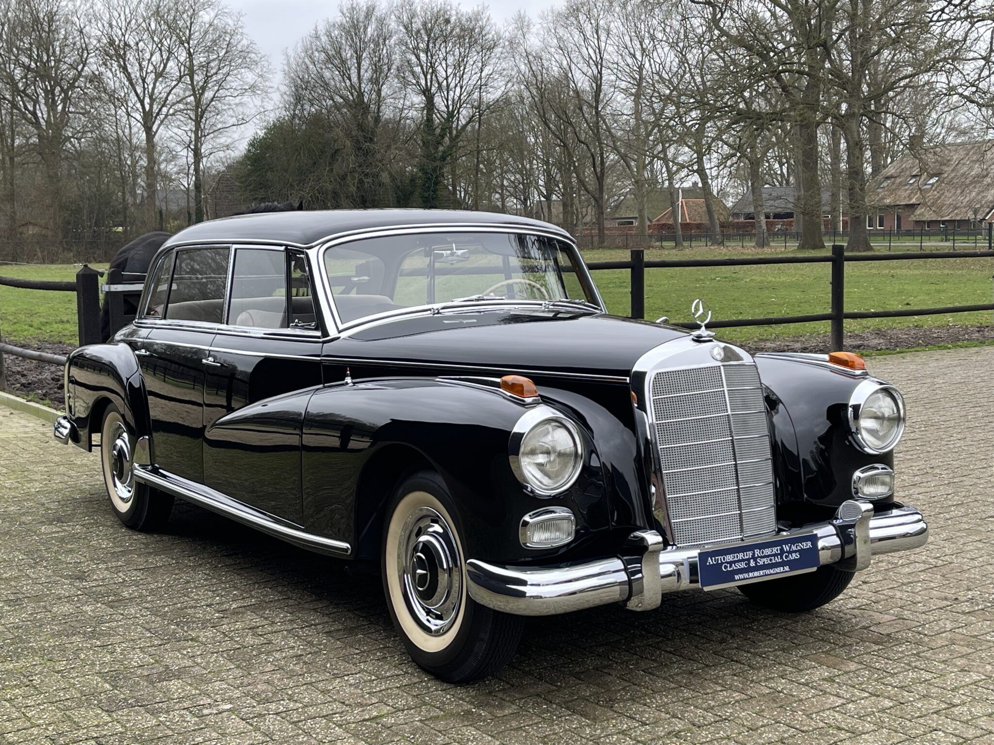 Mercedes-Benz 300 d "Adenauer", wonderful restored condition, foto 1