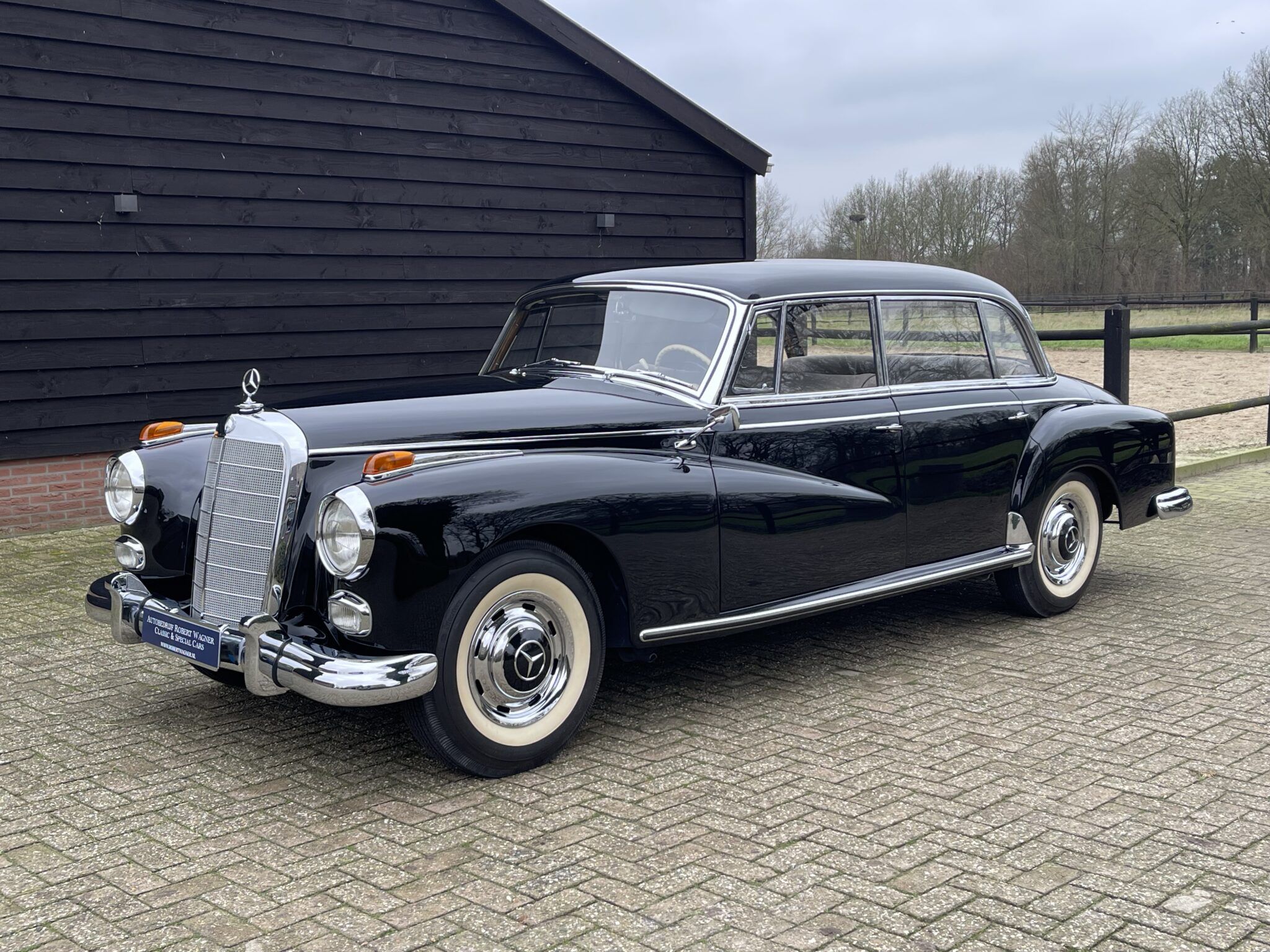 Mercedes-Benz 300 d "Adenauer", wonderful restored condition, foto 5