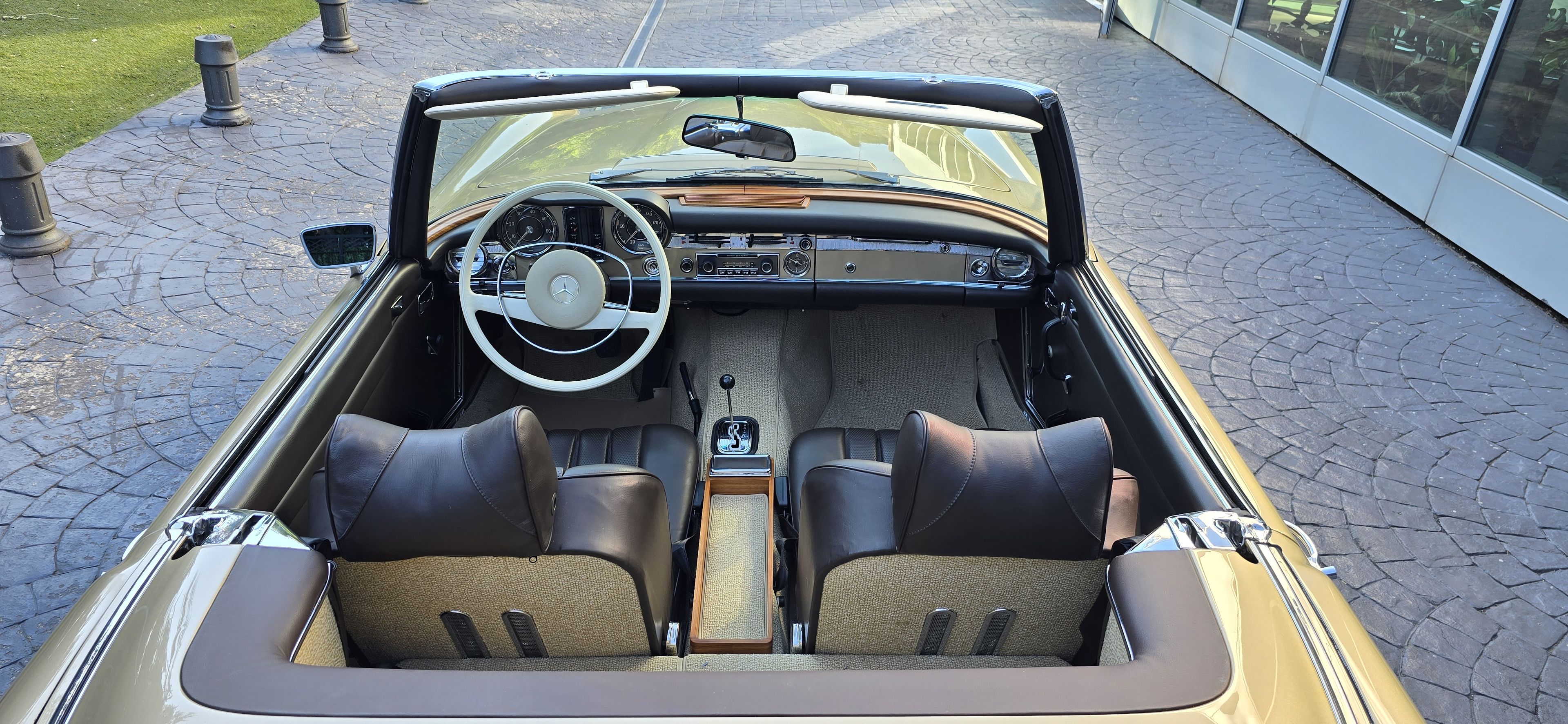 1971 Mercedes SL Class W113 Pagode Roadster, foto 6