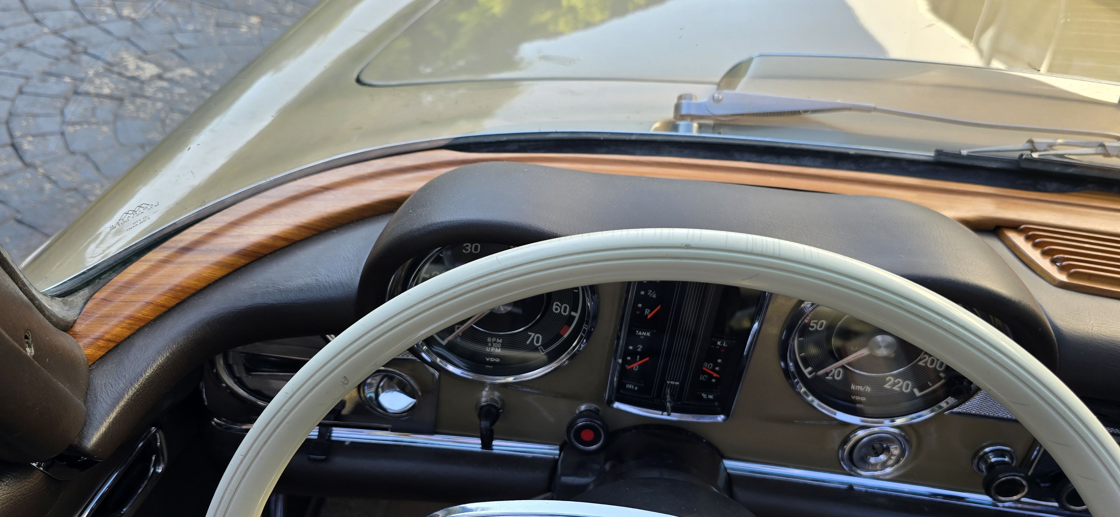 1971 Mercedes SL Class W113 Pagode Roadster, foto 11