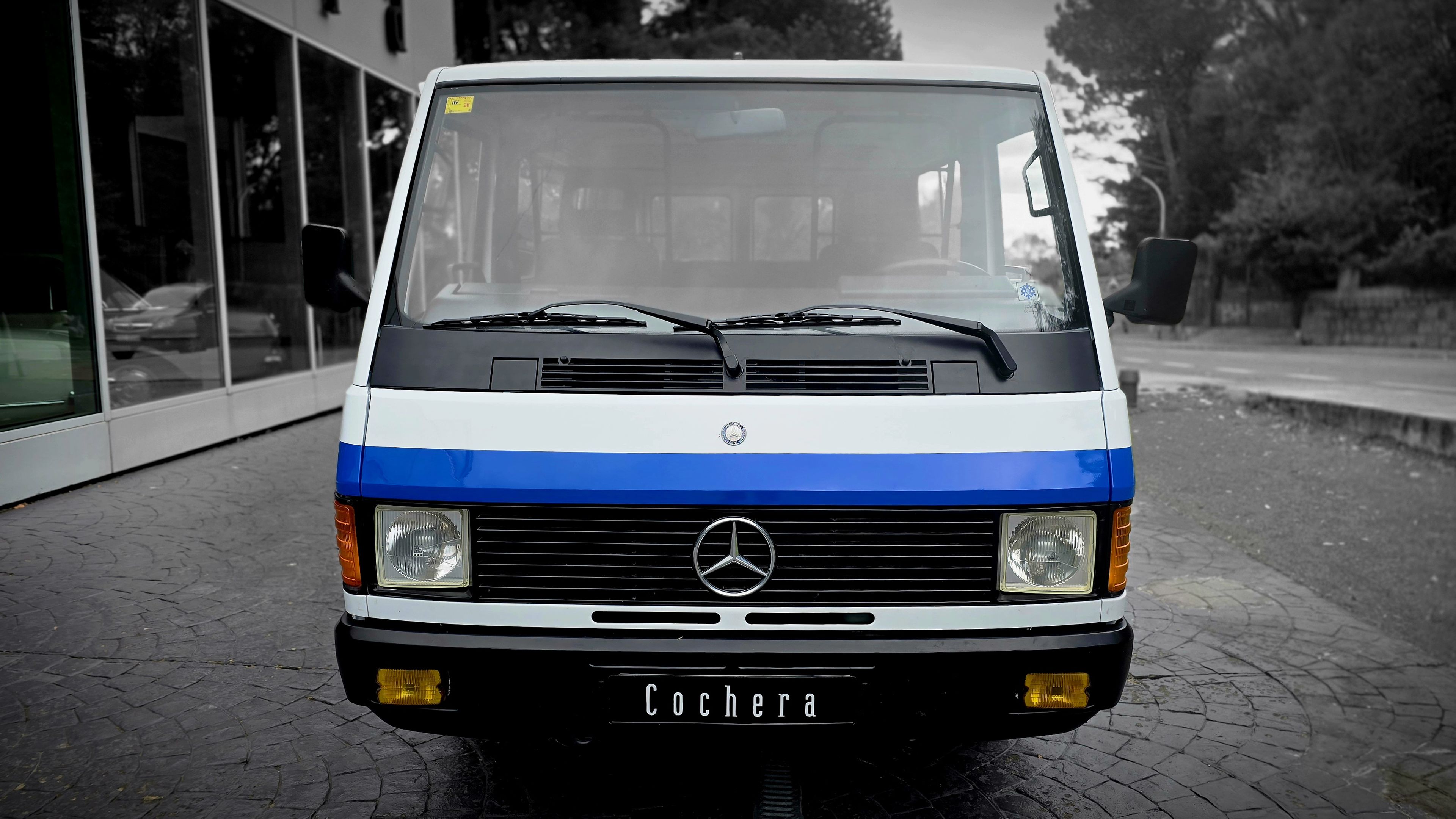1989 Mercedes-Benz 140D Classic Van produced in Spain, foto 2