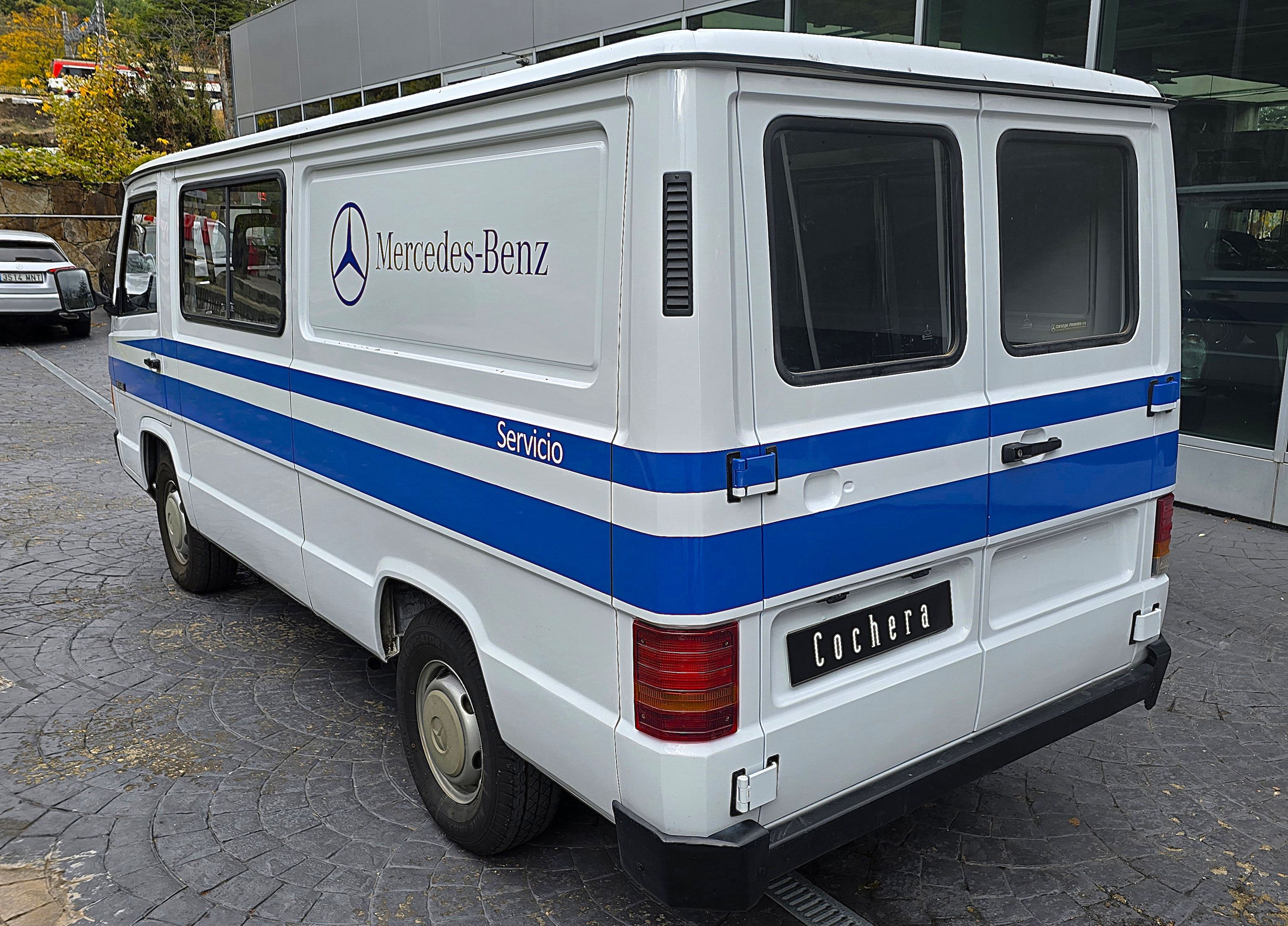 1989 Mercedes-Benz 140D Classic Van produced in Spain, foto 6