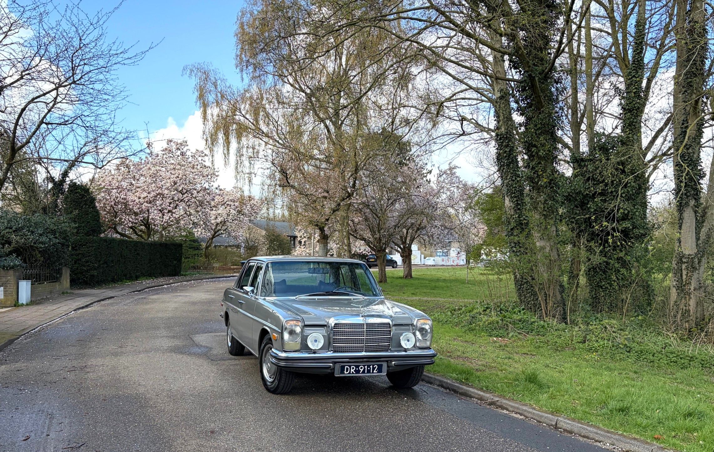Mercedes 250 W114 /8 Full History and very original., foto 12