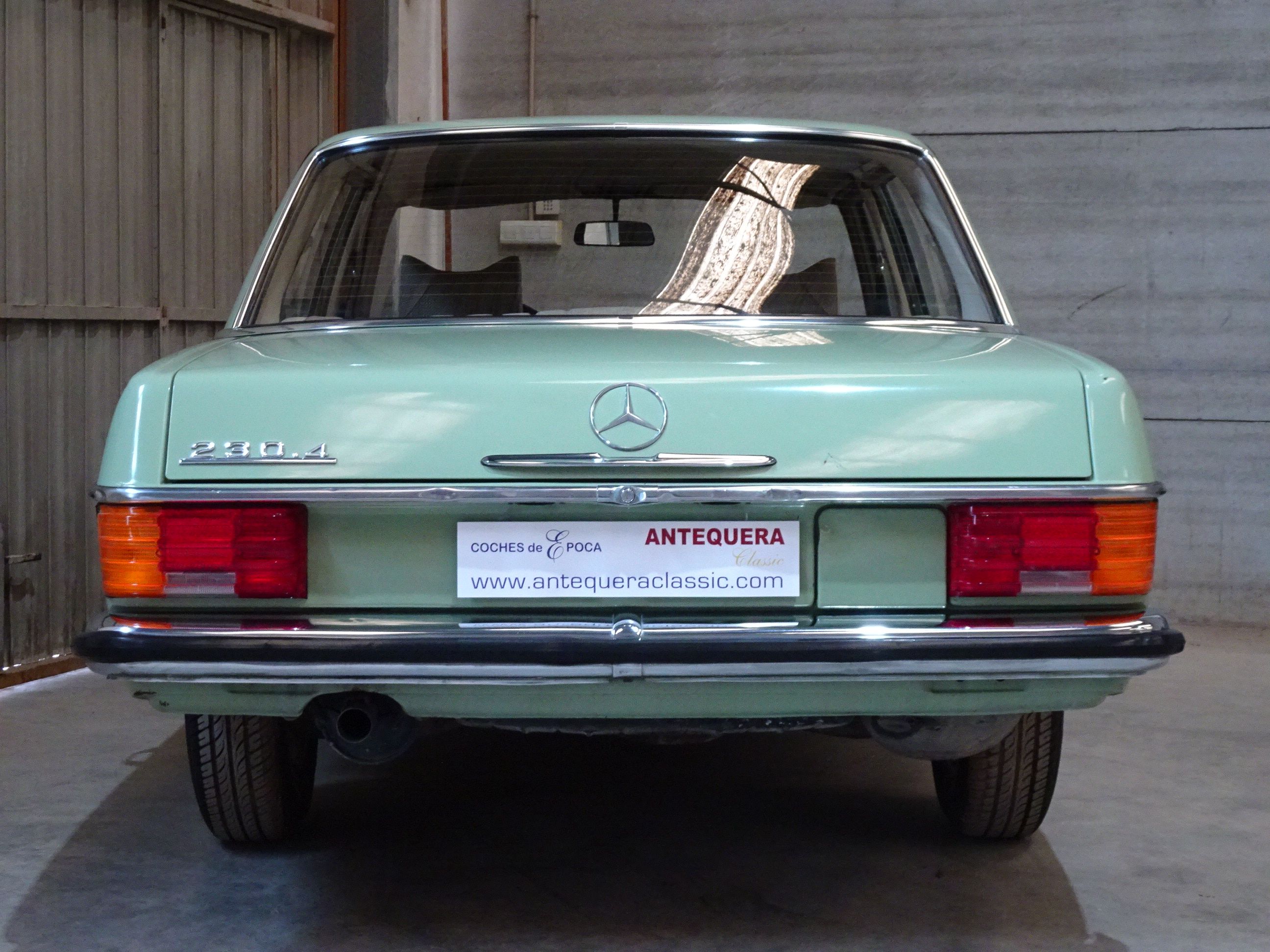 MERCEDES BENZ 230.4 W115 - 1978, foto 3