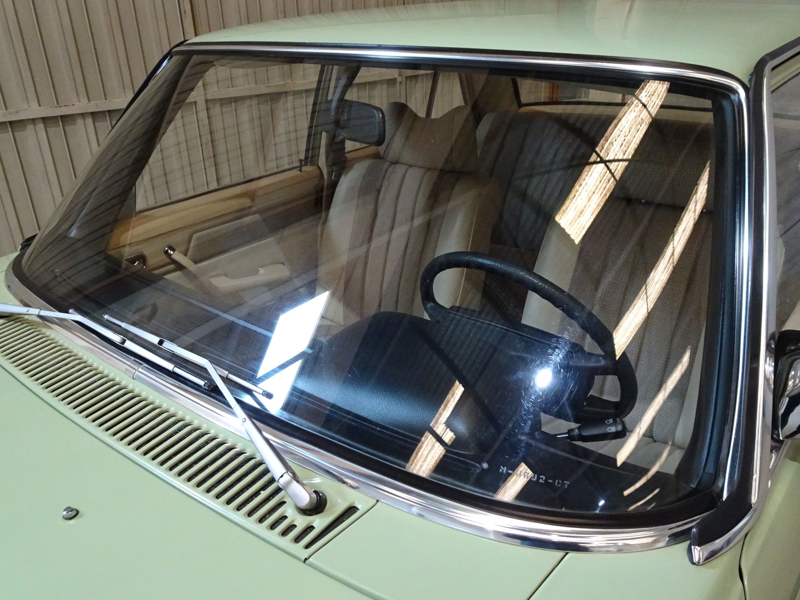 MERCEDES BENZ 230.4 W115 - 1978, foto 10