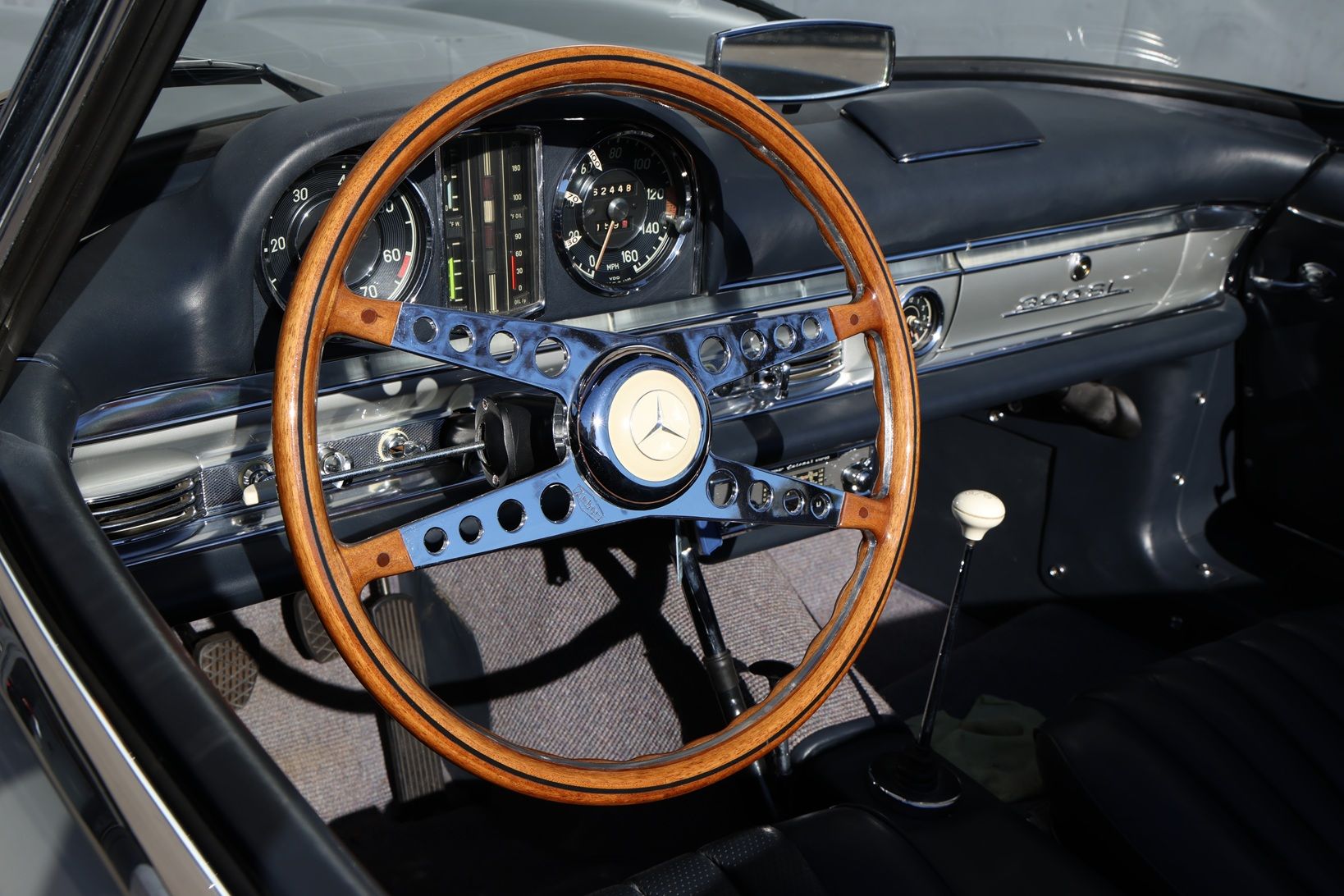 Mercedes-Benz 300 SL Roadster LHD, foto 3