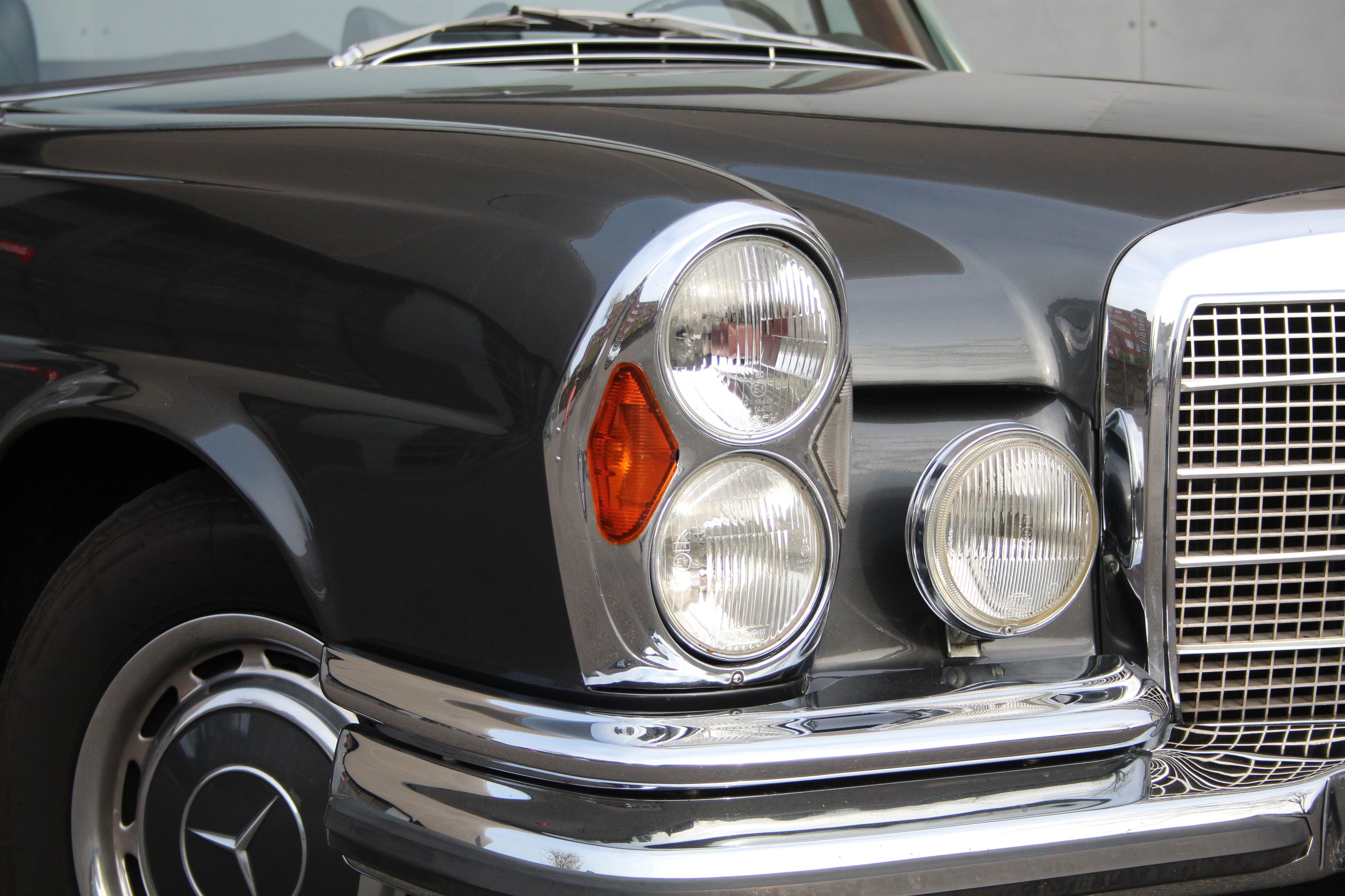 Mercedes Benz 280 SE 3,5 Liter Convertible LHD, foto 7