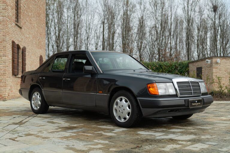 1993 MERCEDES-BENZ 320 E - MER00337, foto 2