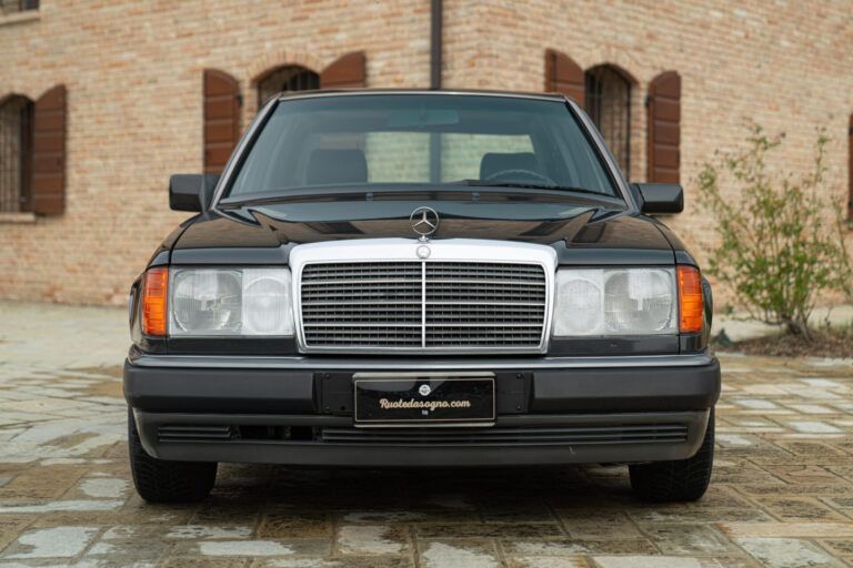 1993 MERCEDES-BENZ 320 E - MER00337, foto 3