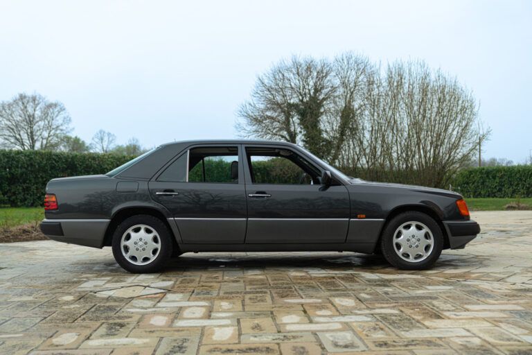 1993 MERCEDES-BENZ 320 E - MER00337, foto 4