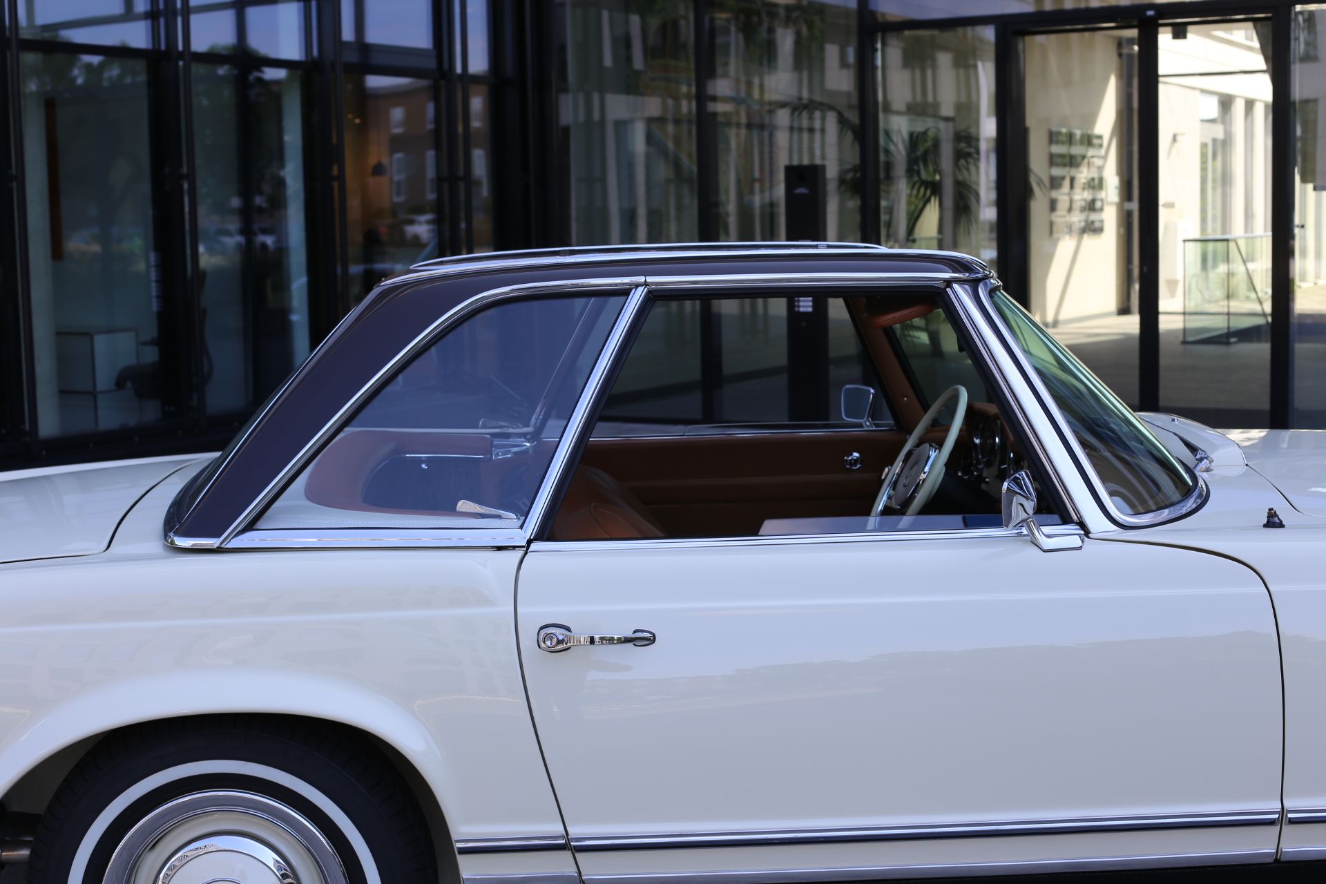 1965 Mercedes SL Class W113 (1963 - 1971), foto 2