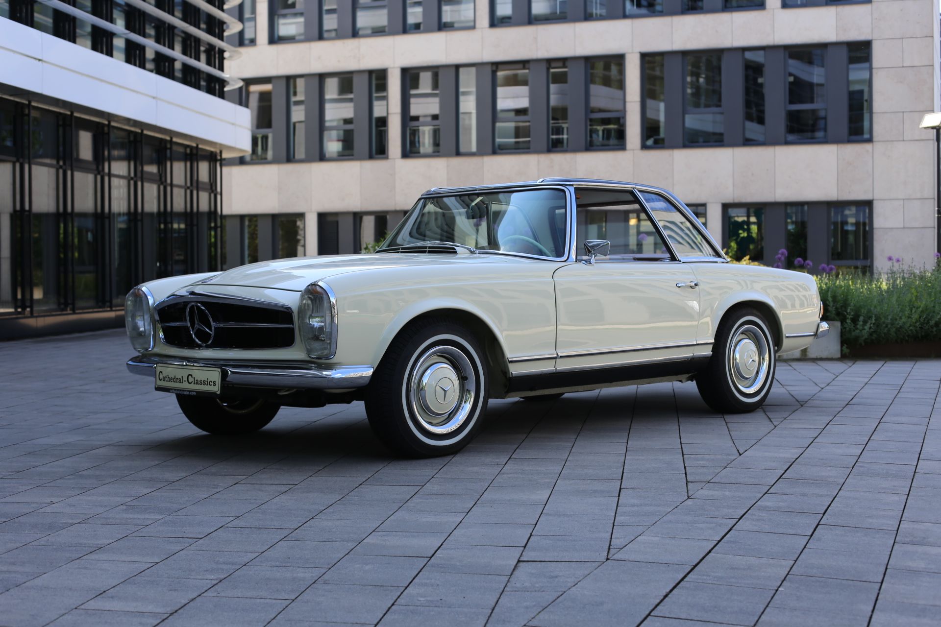 1965 Mercedes SL Class W113 (1963 - 1971), foto 3