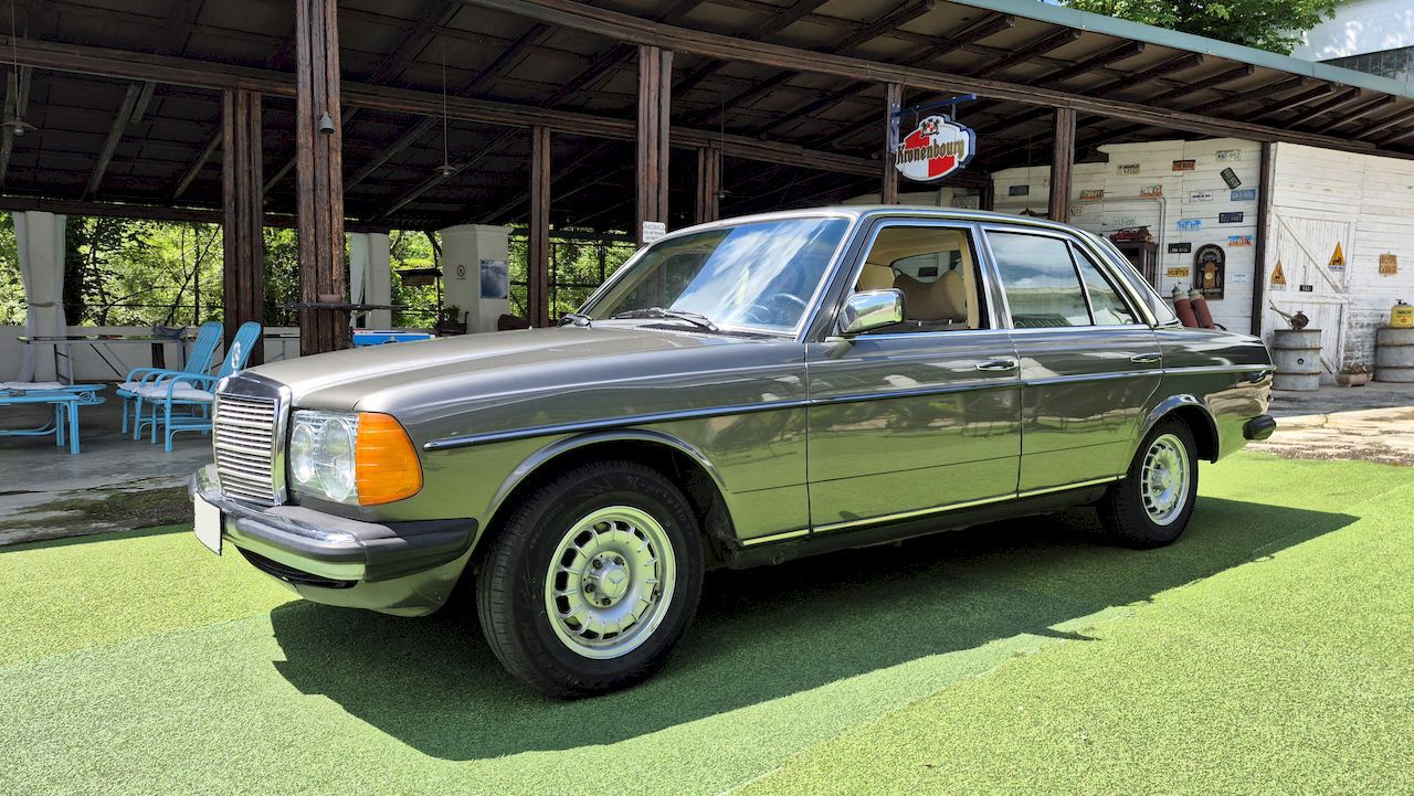 Mercedes 240 D Berlina W123 - 1980 - SUMMER PRICE, foto 1
