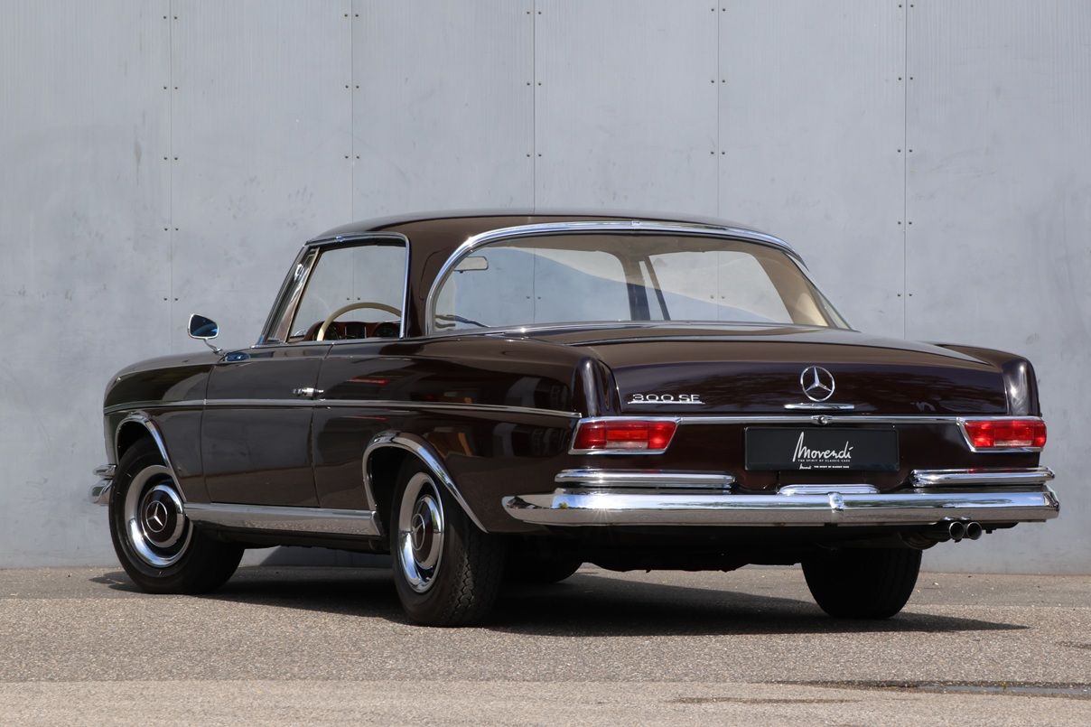 Mercedes-Benz 300 SE Coupé LHD, foto 2
