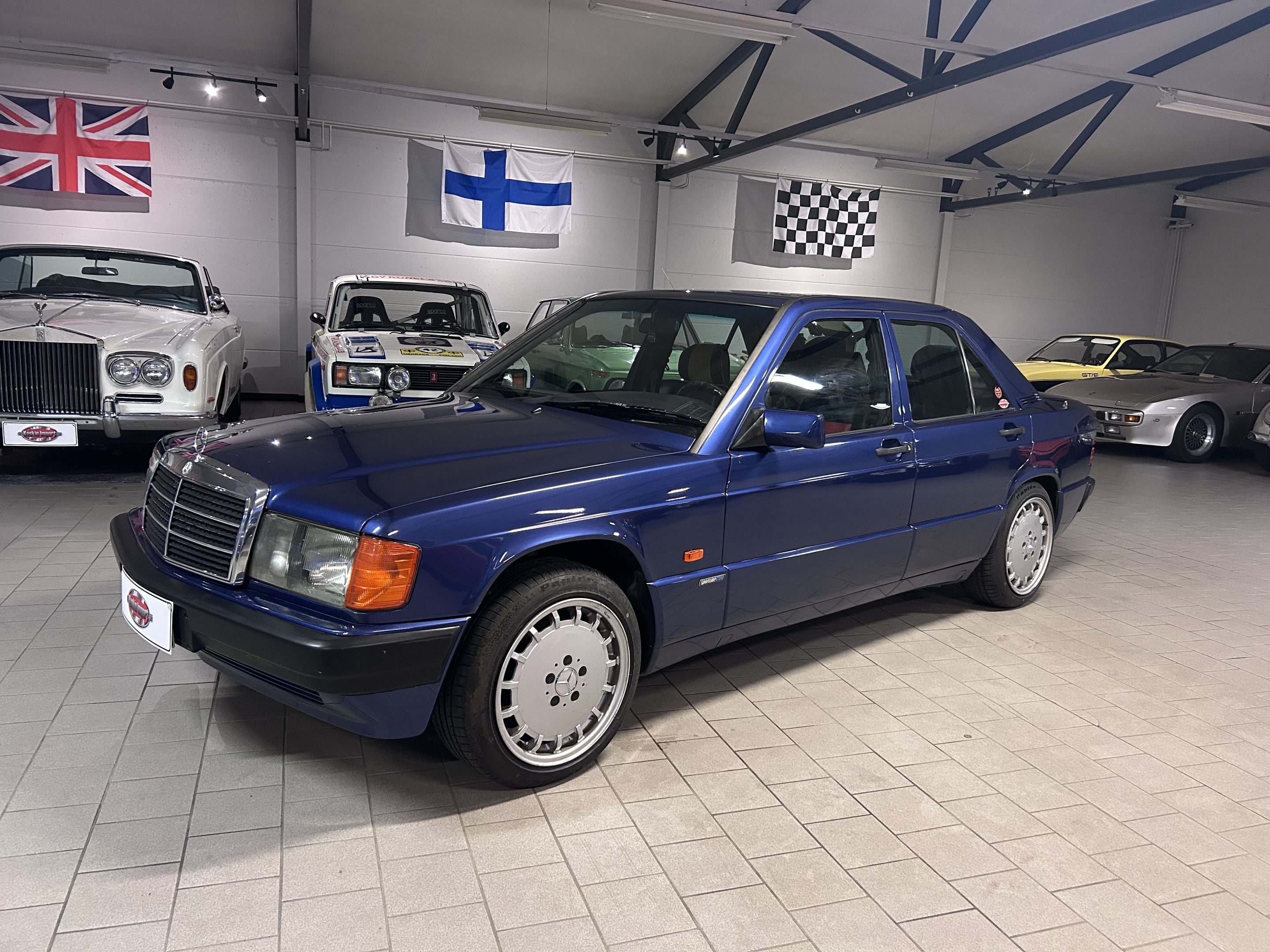 Mercedes-Benz W201 Azzuro, foto 1