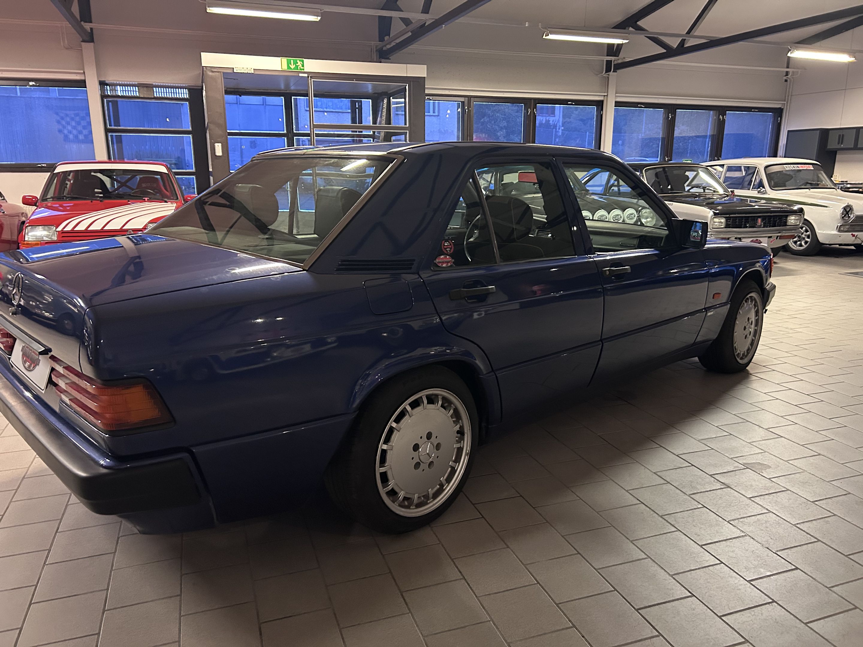 Mercedes-Benz W201 Azzuro, foto 4