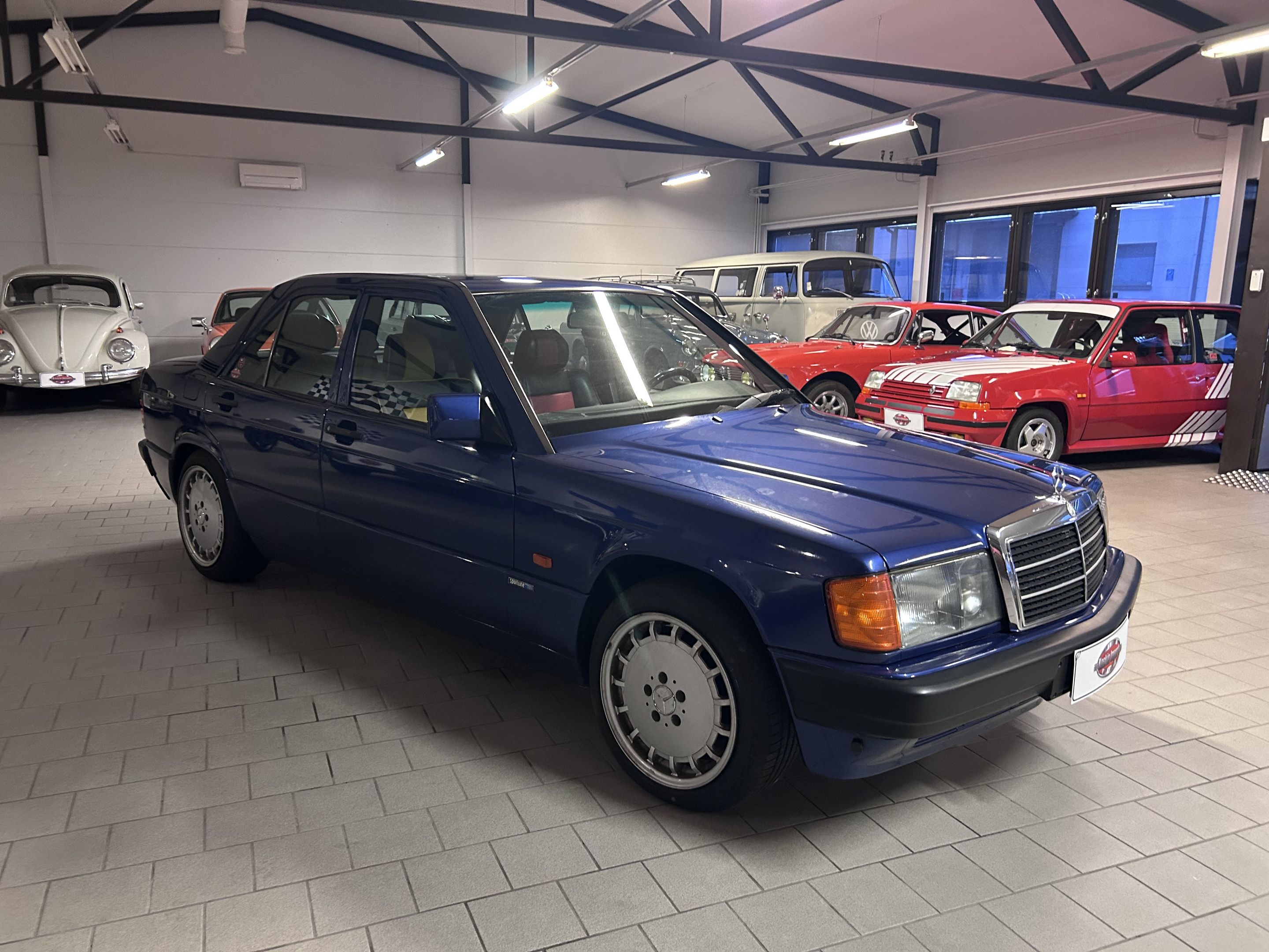 Mercedes-Benz W201 Azzuro, foto 5