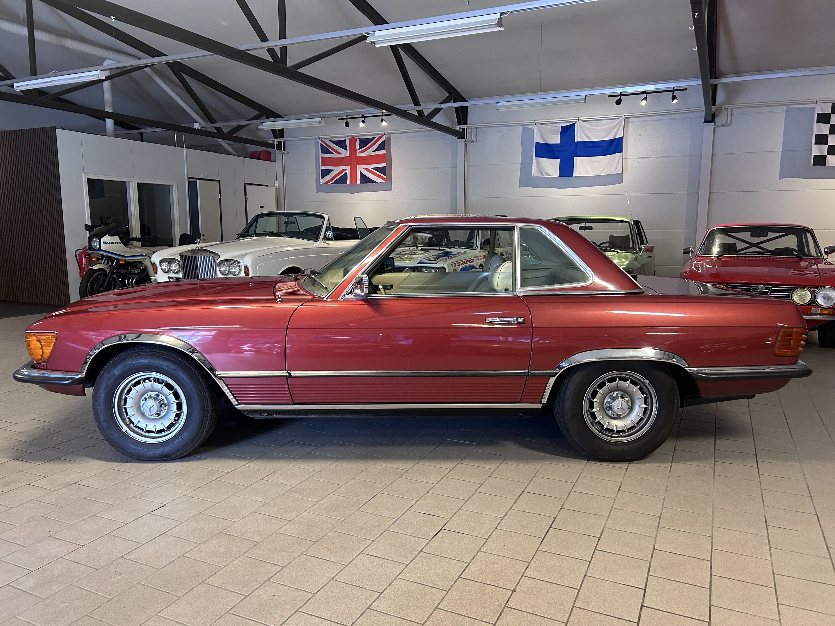 Mercedes-Benz 350 SL Cabrio, foto 4
