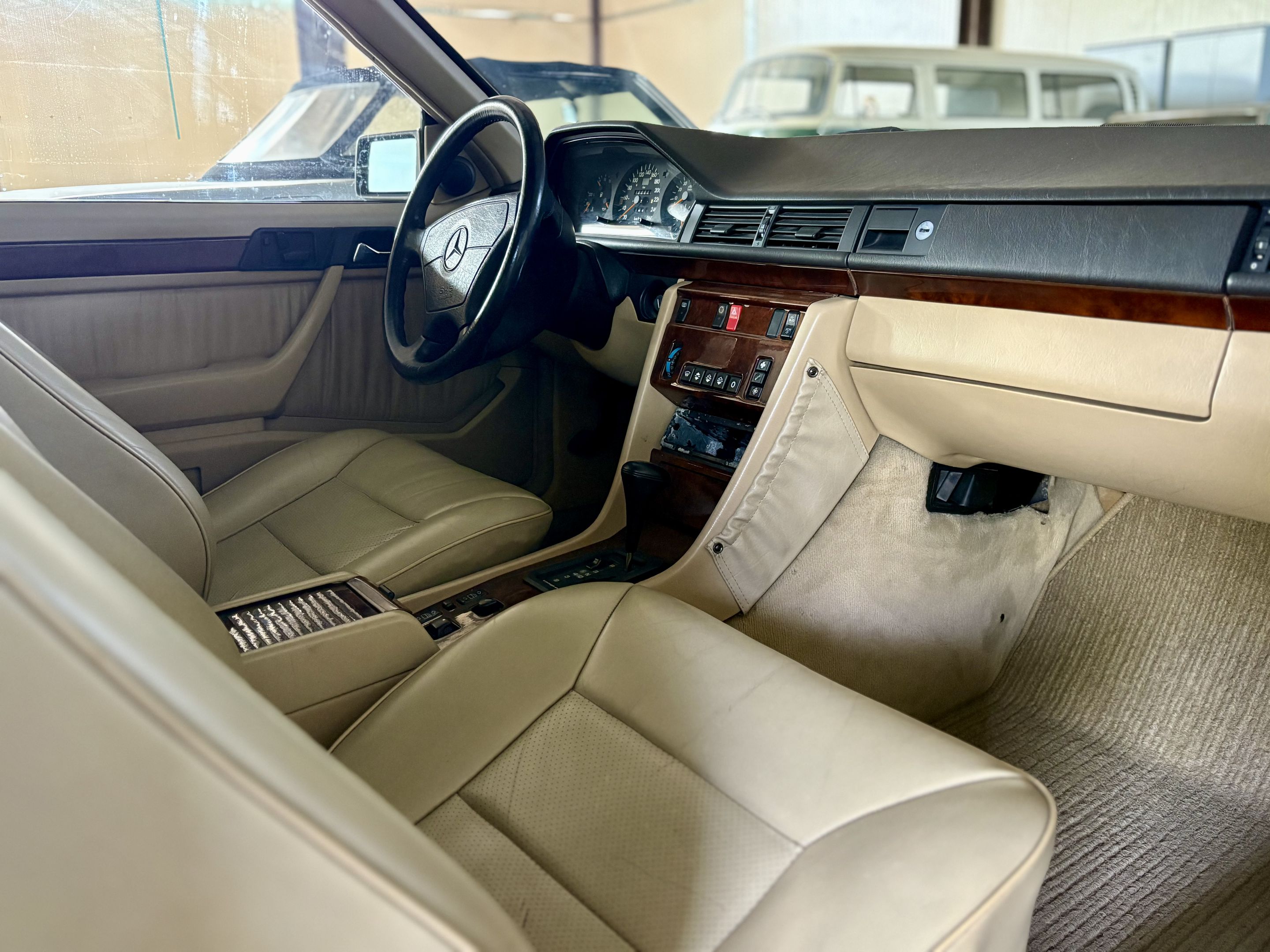 1993 Mercedes-Benz 300 CE-24 Cabriolet *AUTUMN PROMO*, foto 11