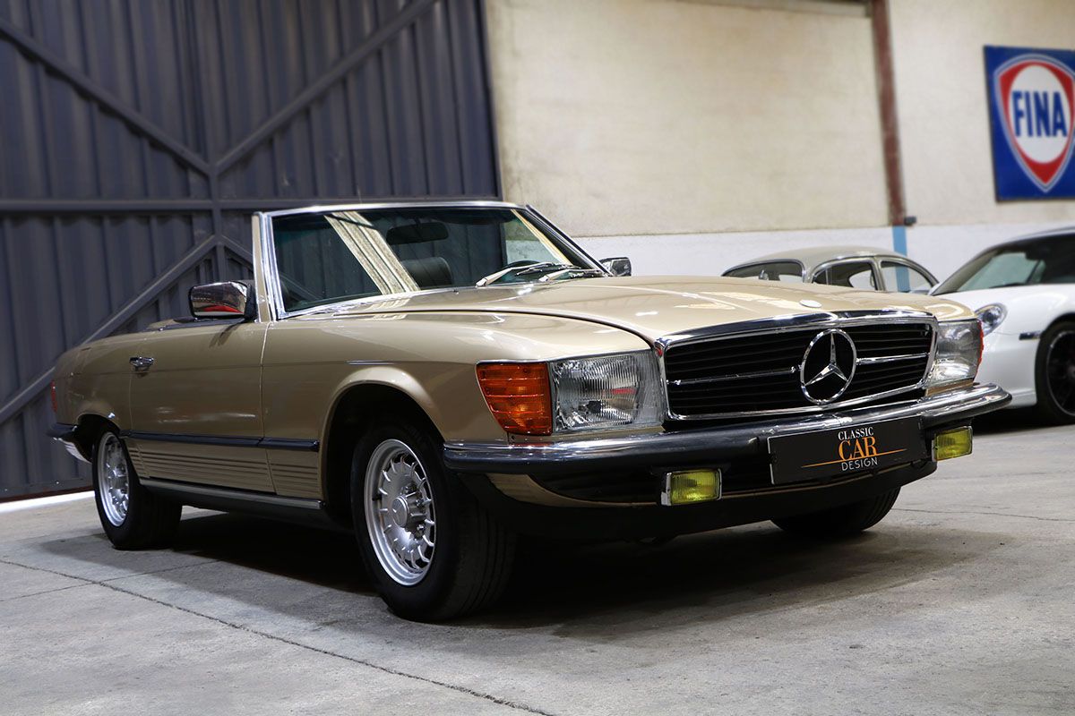 Mercedes 280 SL Convertible R107, foto 1