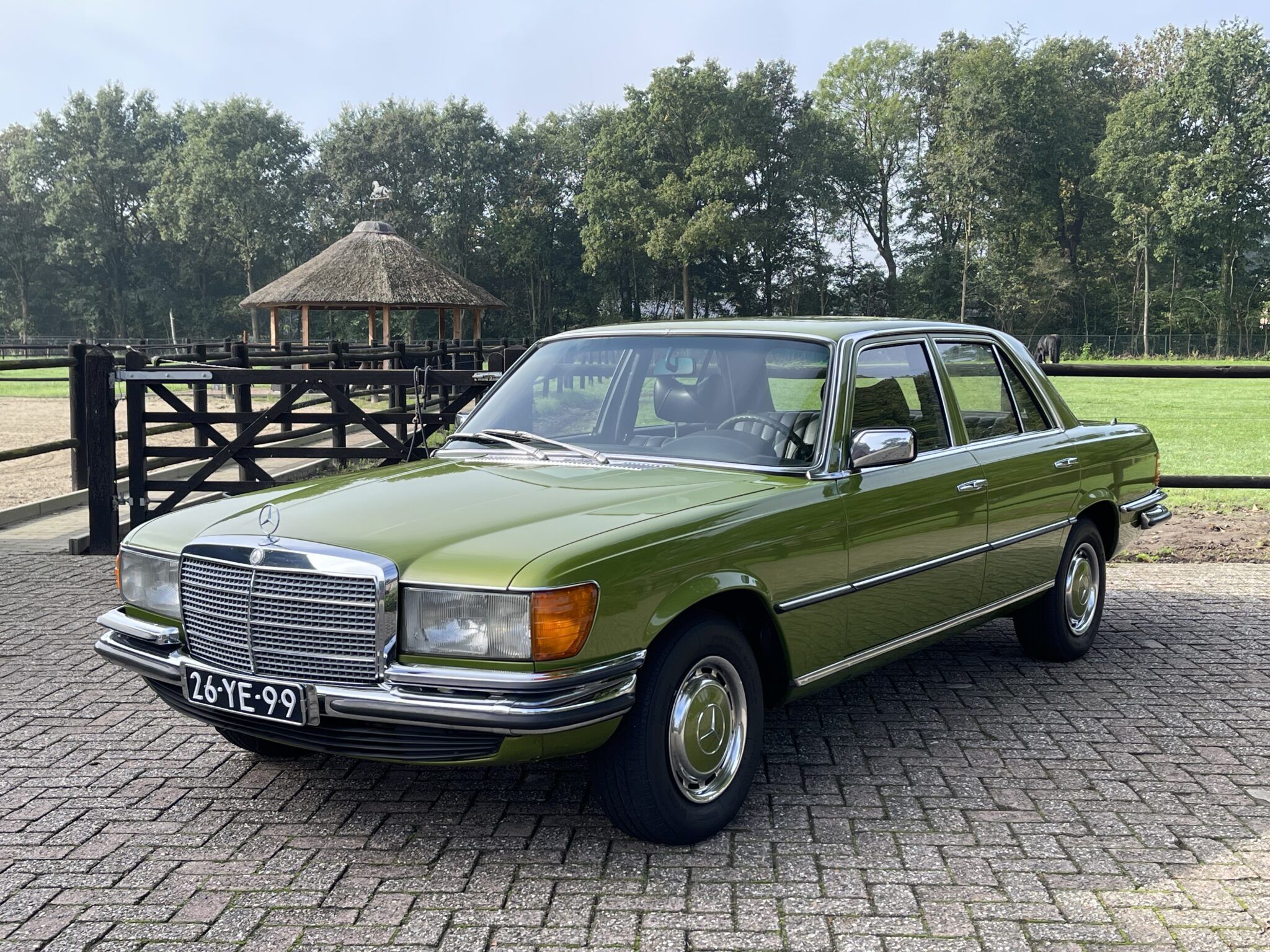 1975 Mercedes 280 W116 280 S Saloon Manual !, foto 3