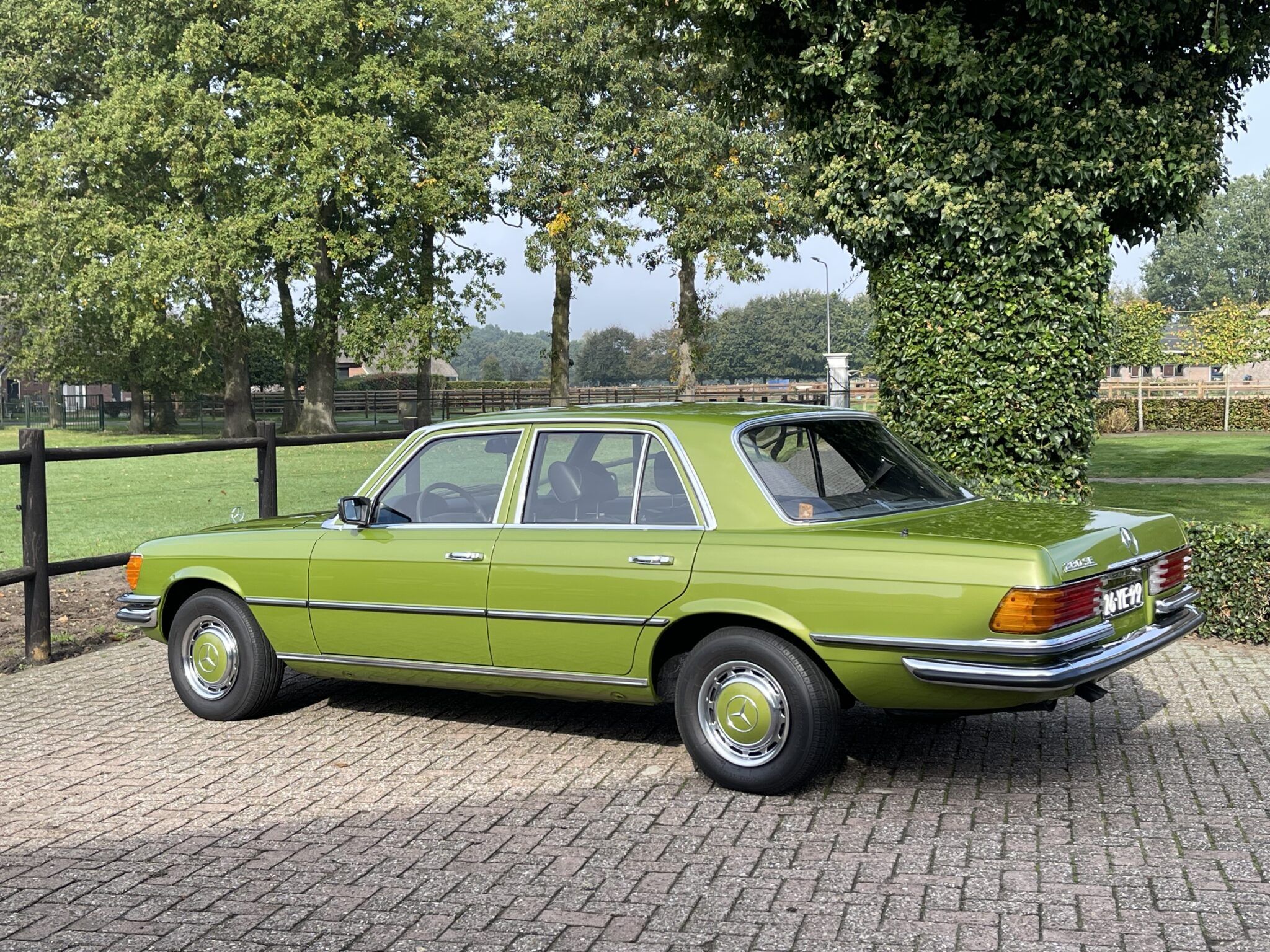 1975 Mercedes 280 W116 280 S Saloon Manual !, foto 5