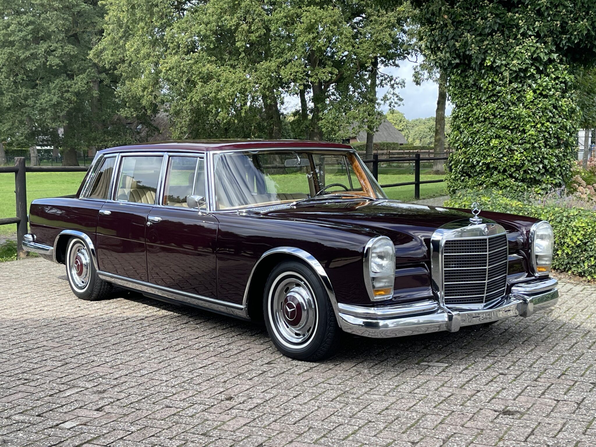 1967 Mercedes 600 W100 (1963 - 1981) Saloon (SWB), foto 1
