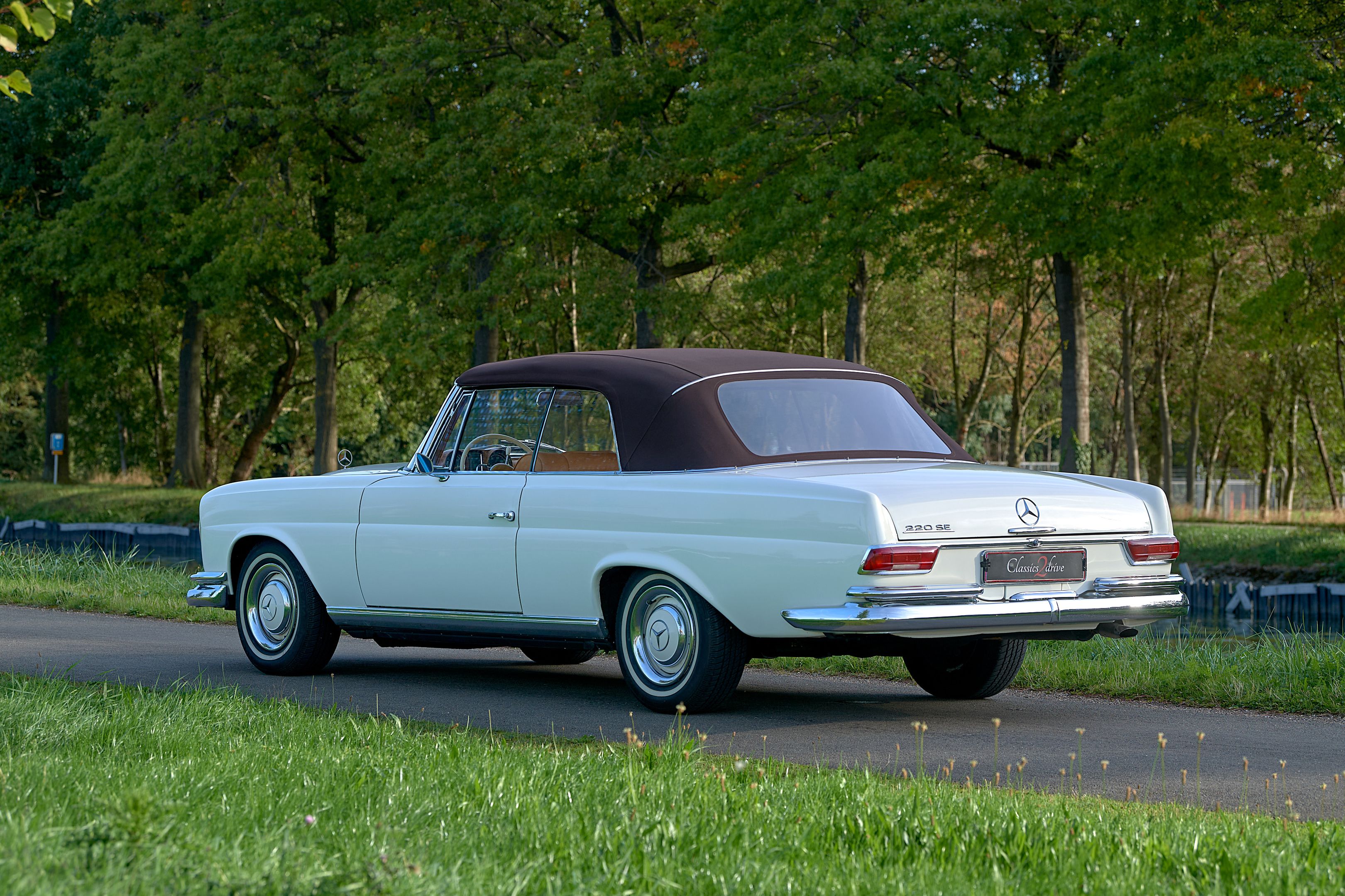 Lovely 1964 Mercedes 220 W111 since 60! years in same family, foto 4