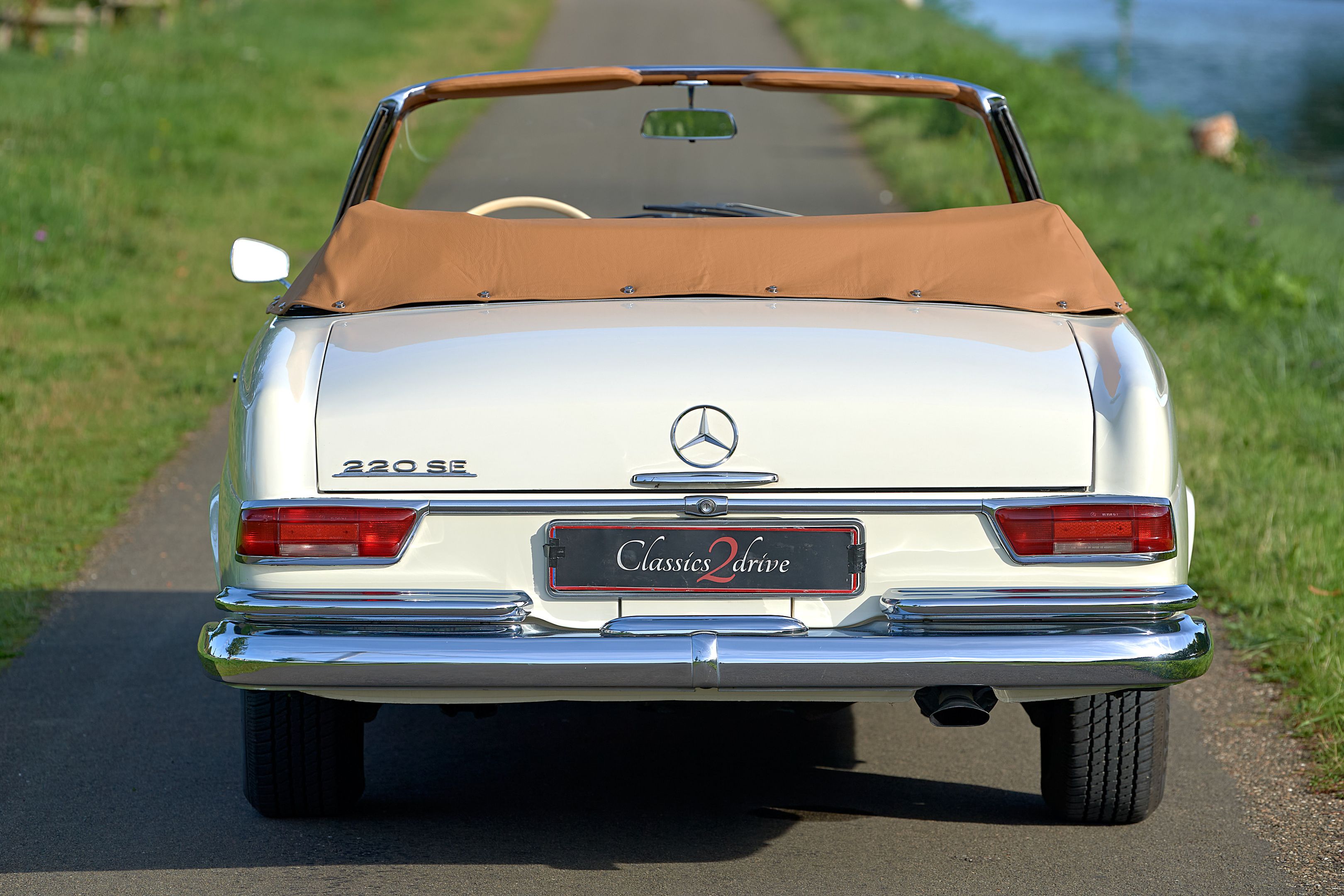 Lovely 1964 Mercedes 220 W111 since 60! years in same family, foto 11