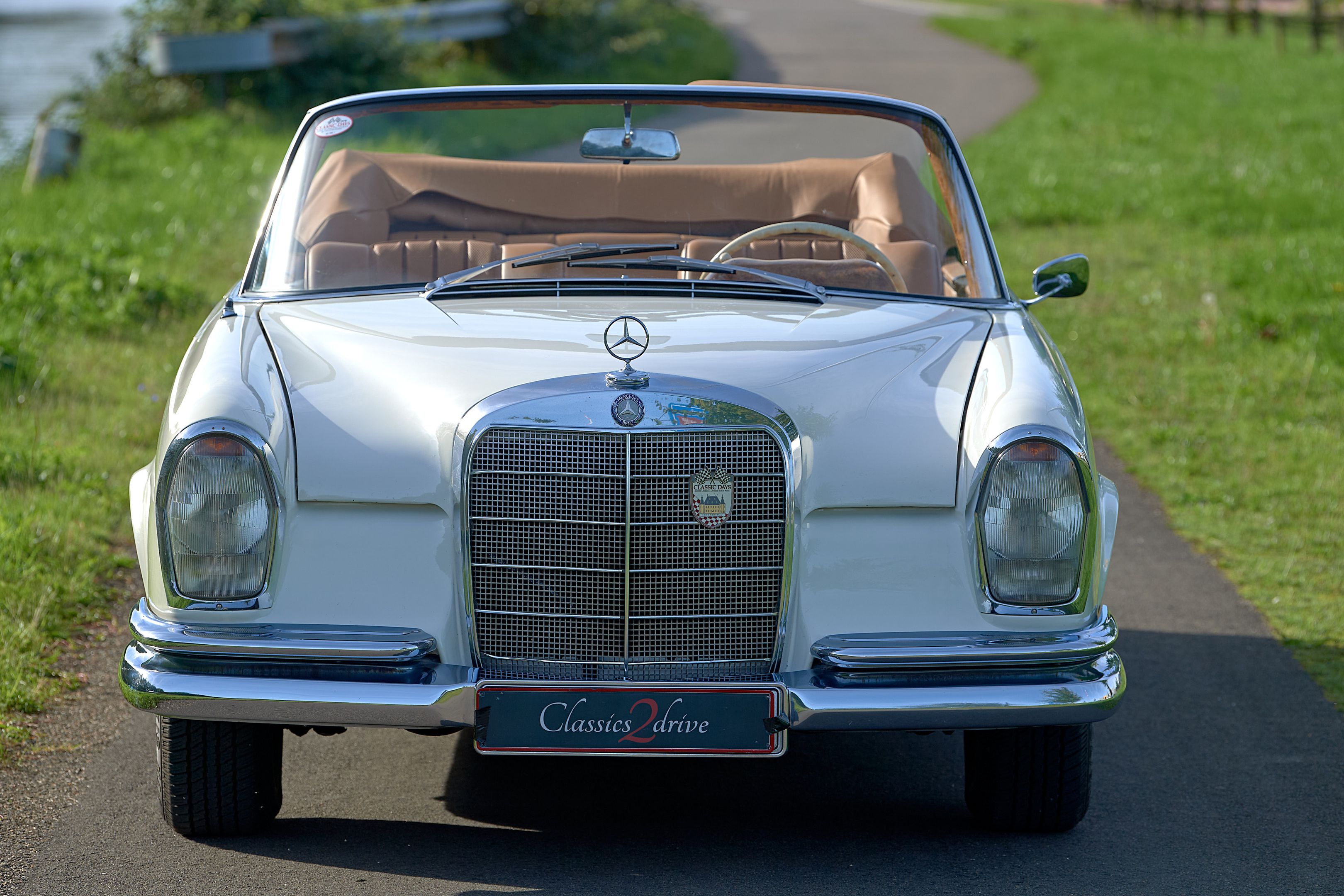 Lovely 1964 Mercedes 220 W111 since 60! years in same family, foto 12