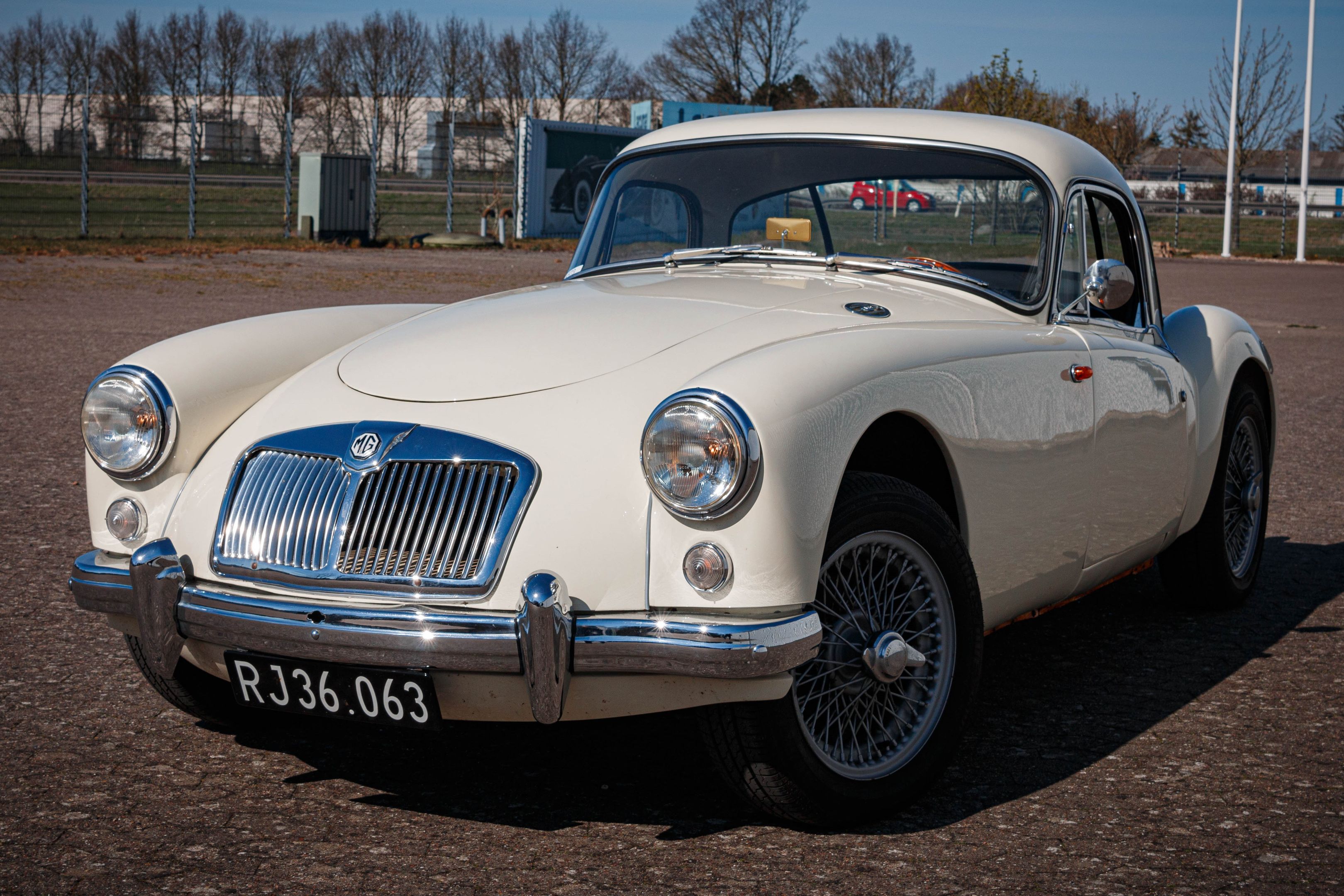 1959 MG MGA 1500 Mark I Coupe, foto 1