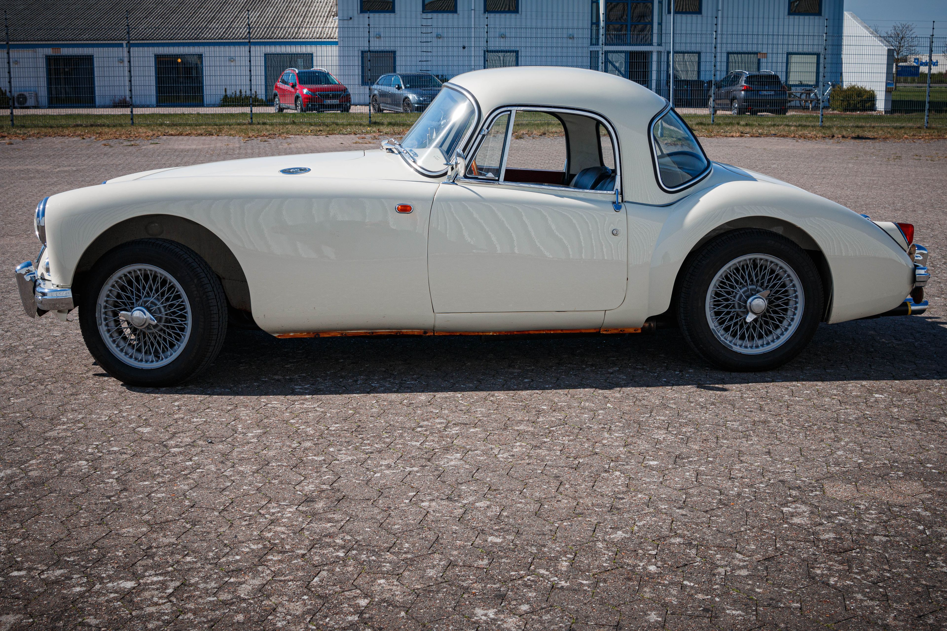 1959 MG MGA 1500 Mark I Coupe, foto 2