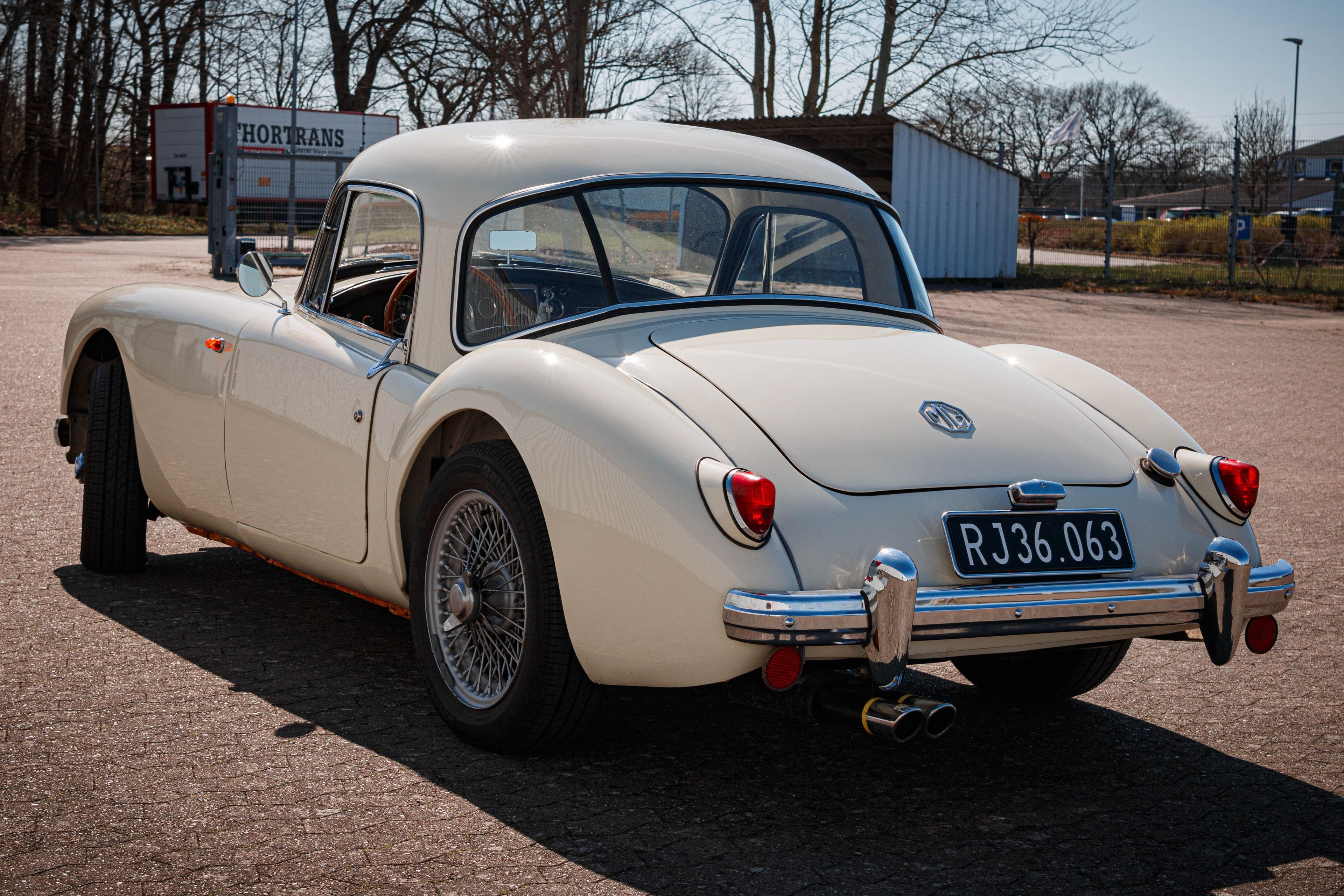 1959 MG MGA 1500 Mark I Coupe, foto 3